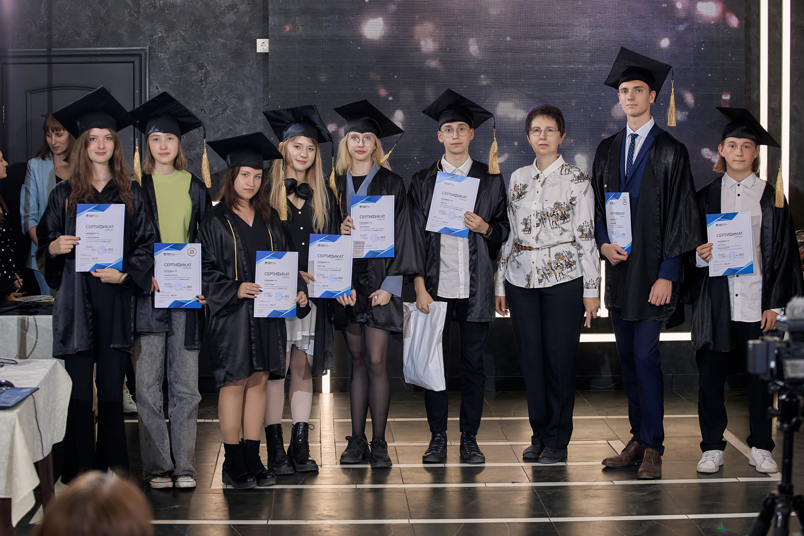 Фотограф на выпускной. Свадебный репортажный и фуд фотограф в Барнауле Гайфулин Виталий