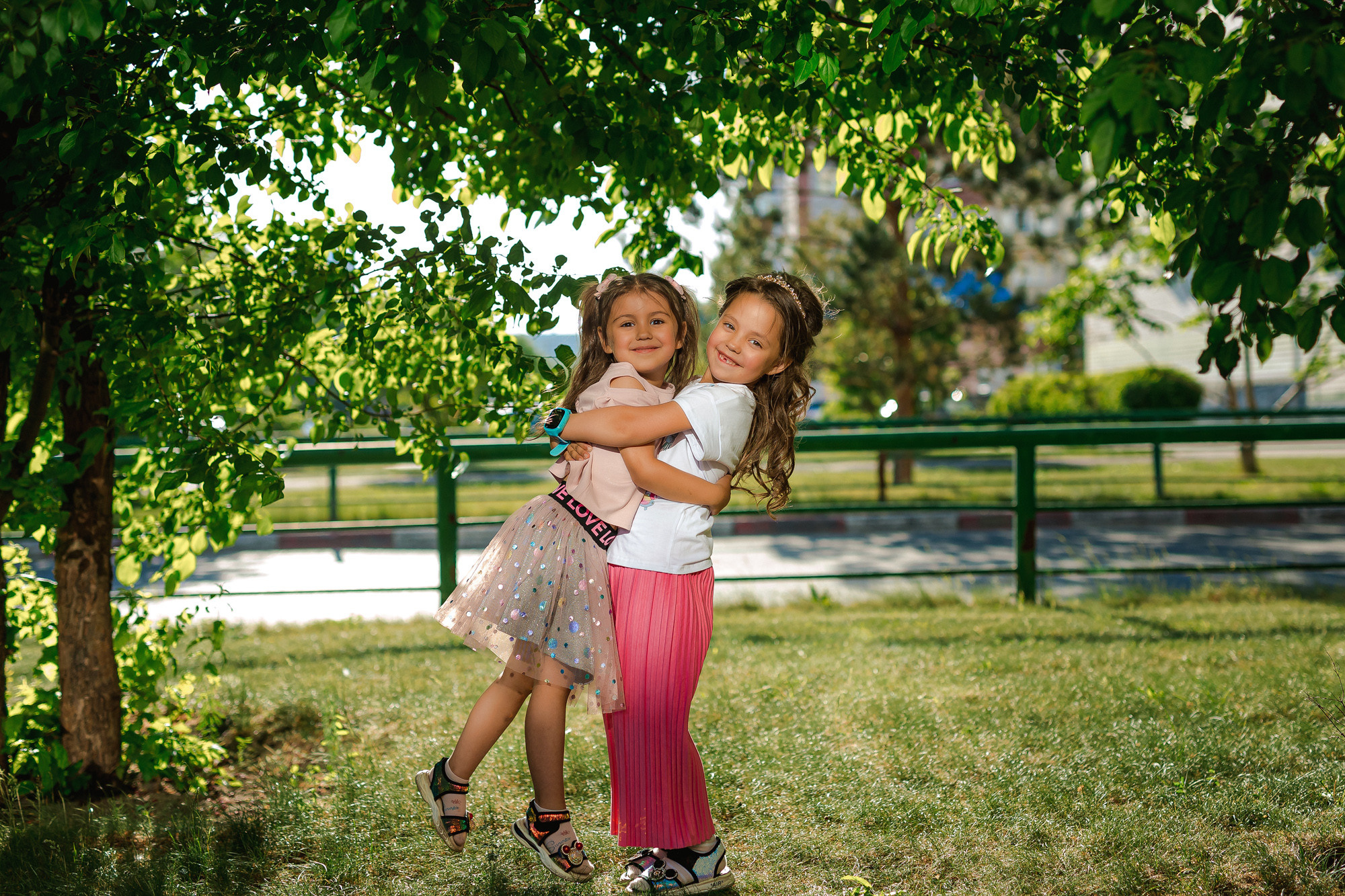 Фотограф на выпускной садик, школа, 1 сентября. Свадебный репортажный и фуд фотограф в Барнауле Гайфулин Виталий