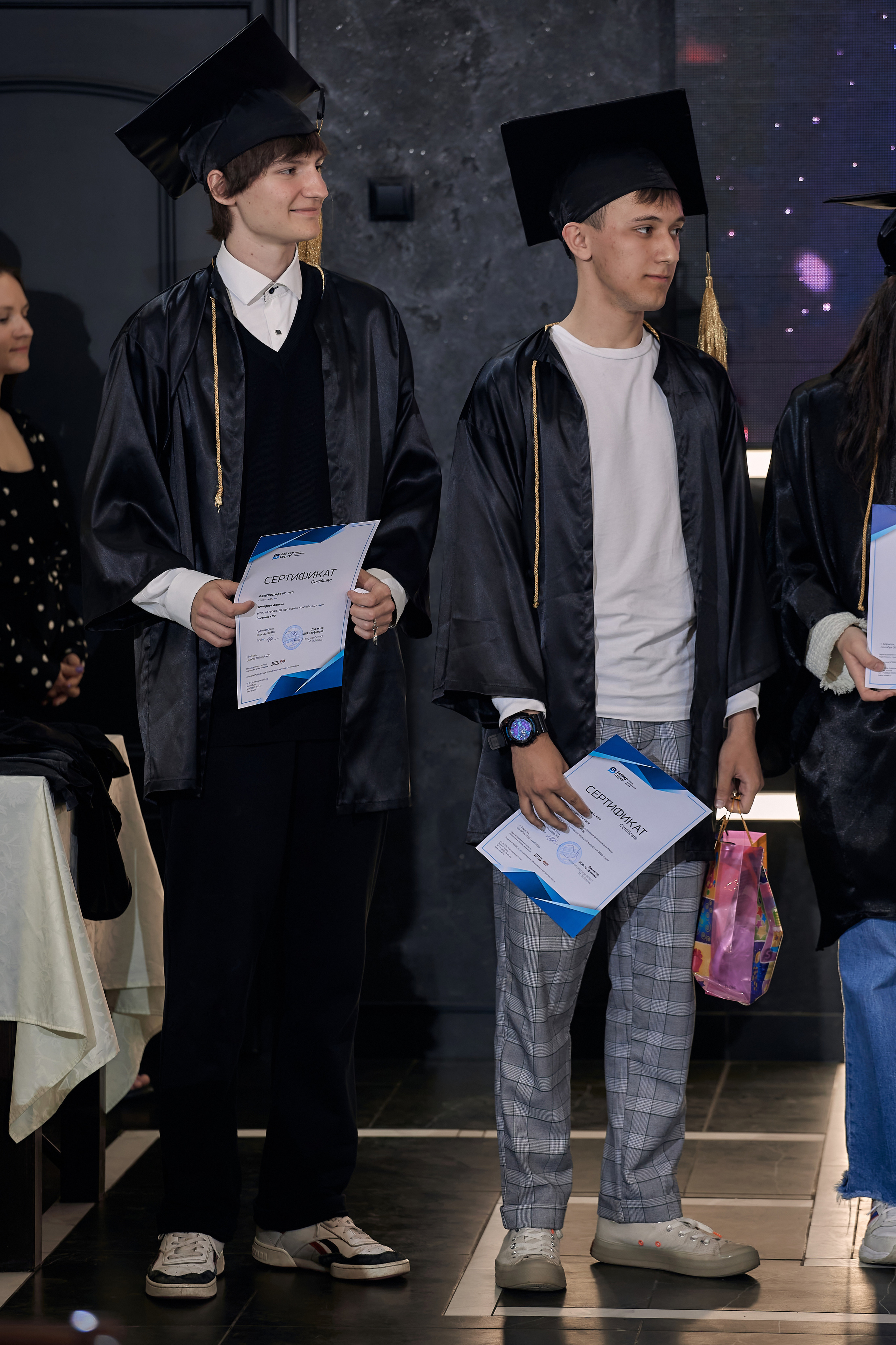 Фотограф на выпускной. Свадебный репортажный и фуд фотограф в Барнауле Гайфулин Виталий