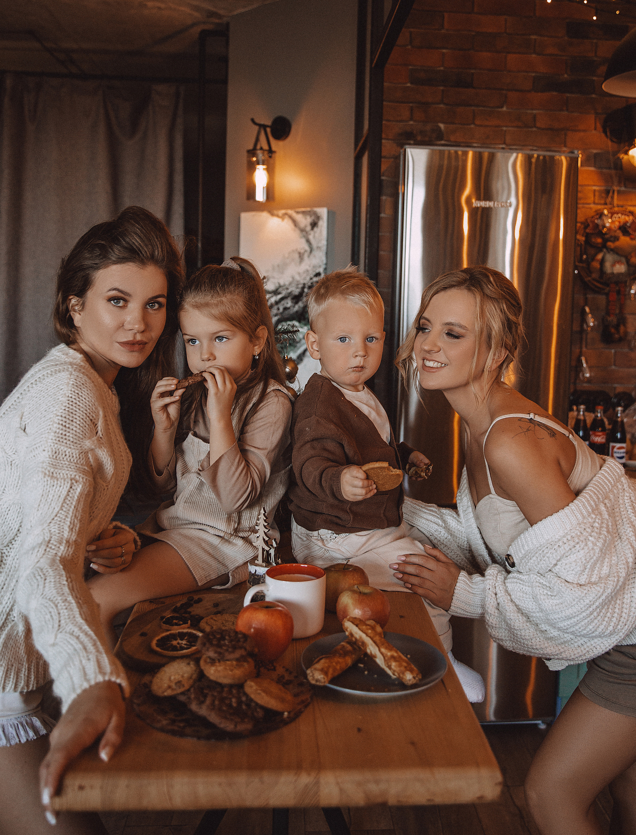 Аня & Олеся — сестры с детьми. Фотограф в Краснодаре и Краснодарском крае