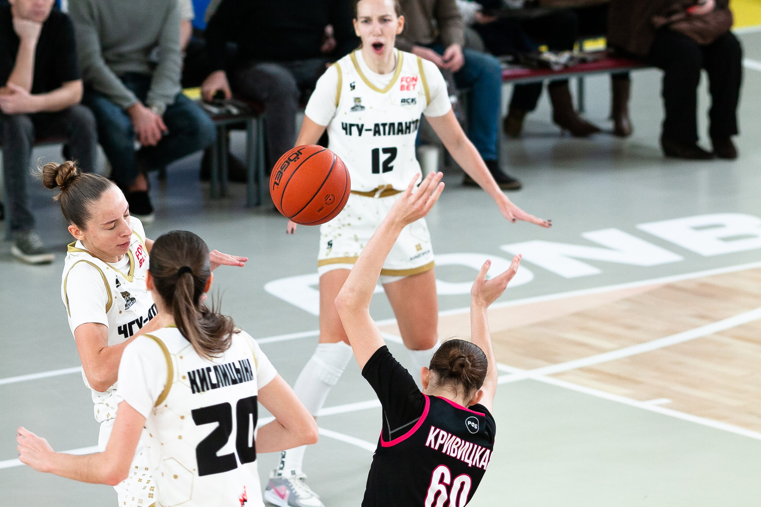 Патшалах университечэ. Фотография