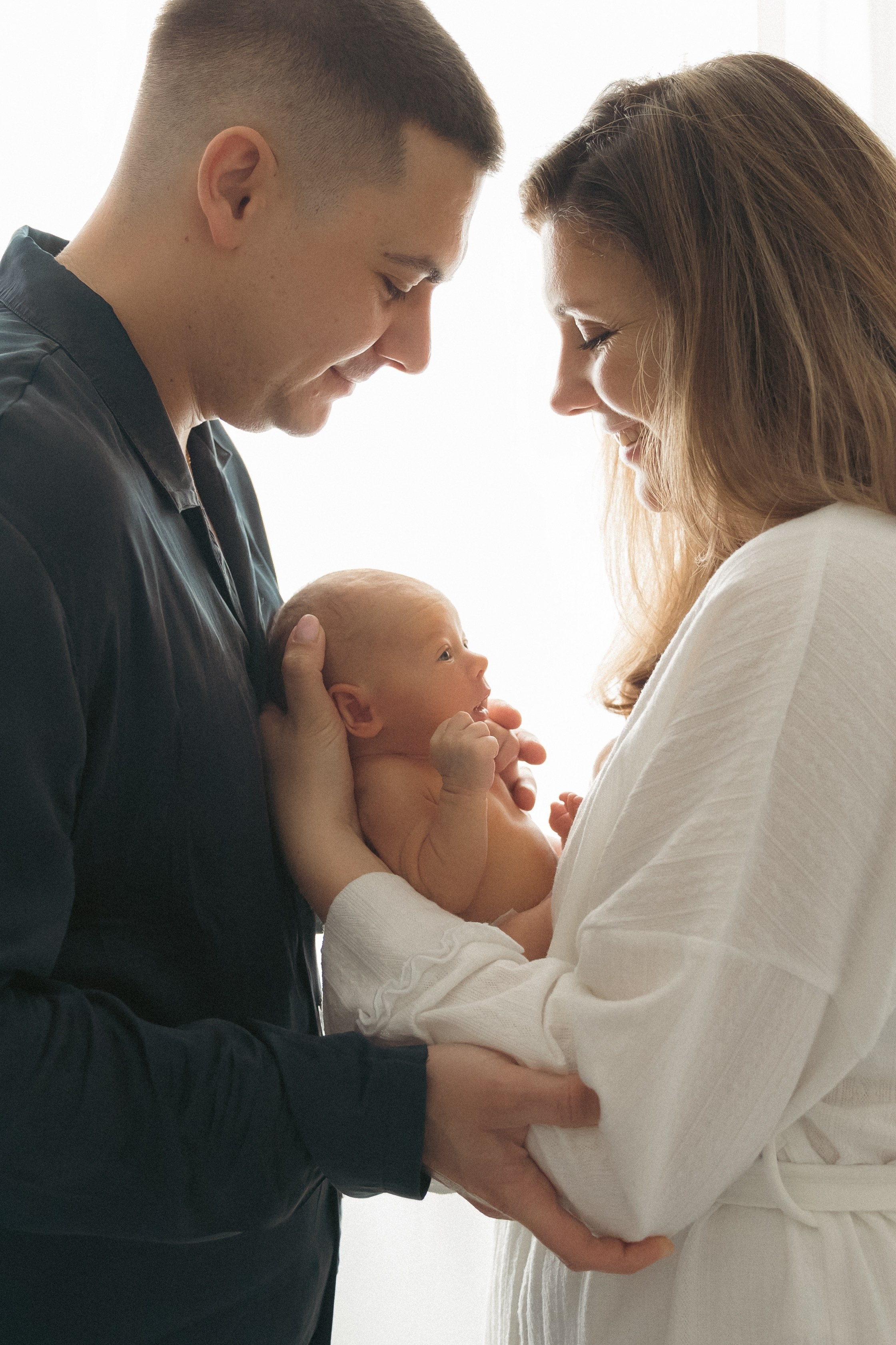 Съемка Fresh — заказать фотосессию новорожденных в первые дни жизни в роддоме или дома. Фотографы на роды в Москве. Фото и видео родов. Фотопроект «Продолжение рода»