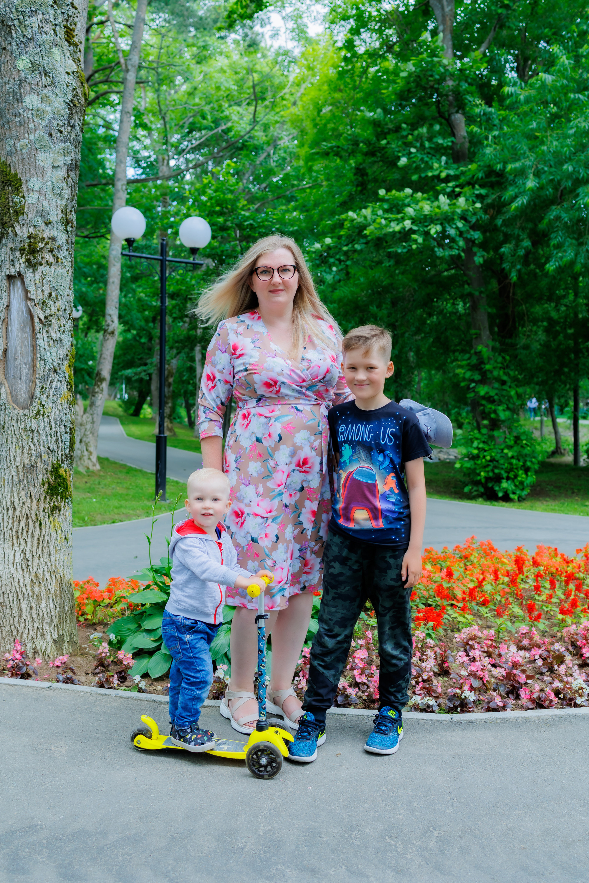 Семейная прогулка по парку. Свадебный, семейный и репортажный фотограф в Южно-Сахалинске Артур Петросян