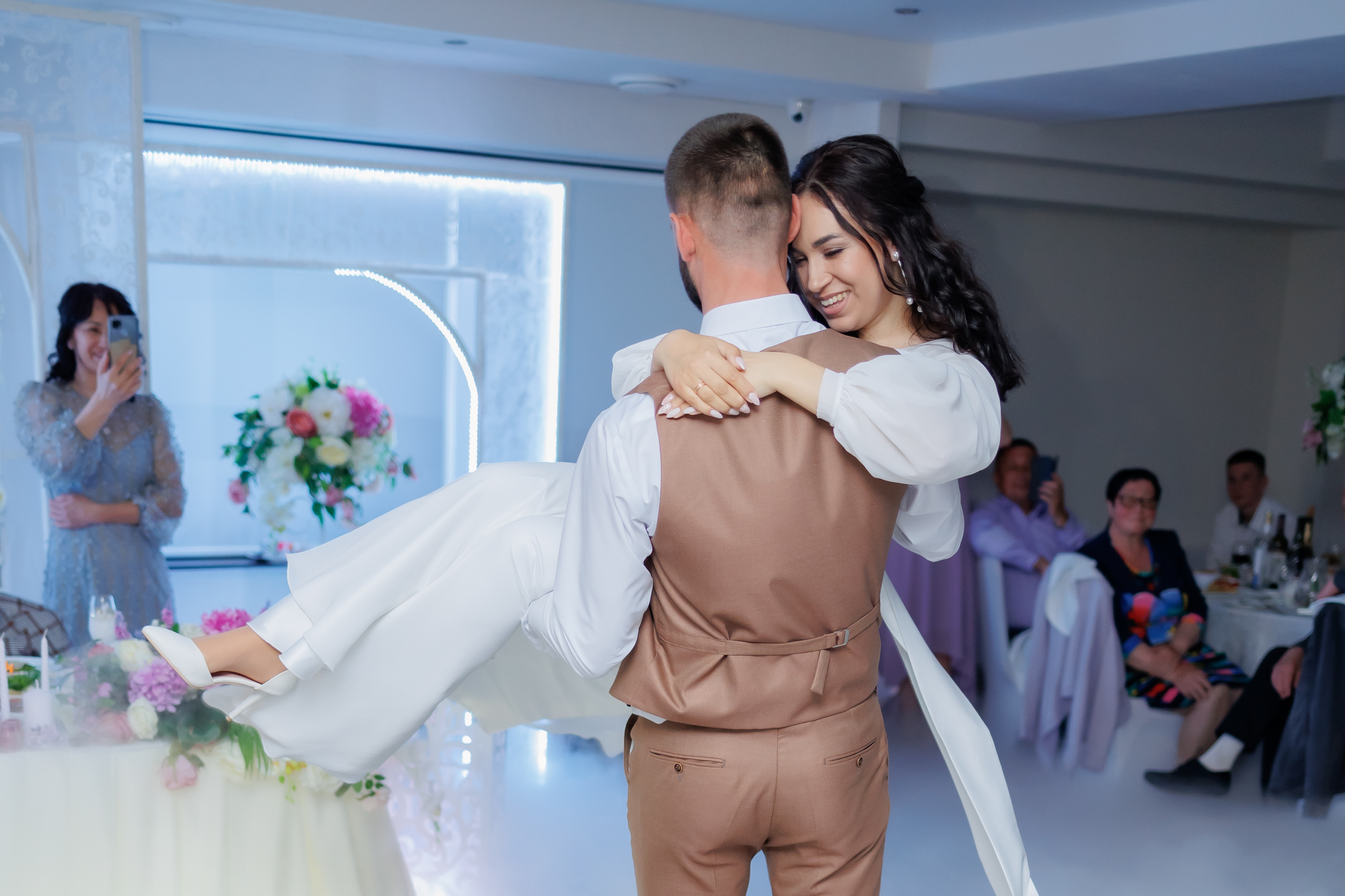 Александр и Юлия. Свадебный, семейный и репортажный фотограф в Южно-Сахалинске Артур Петросян