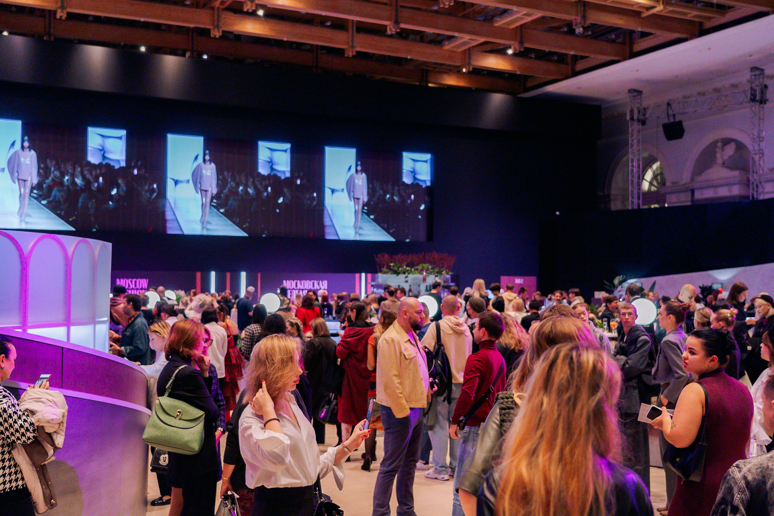 MOSCOW FASHION WEEK, october 2024. Фотограф Москва Екатерина Бондаренко