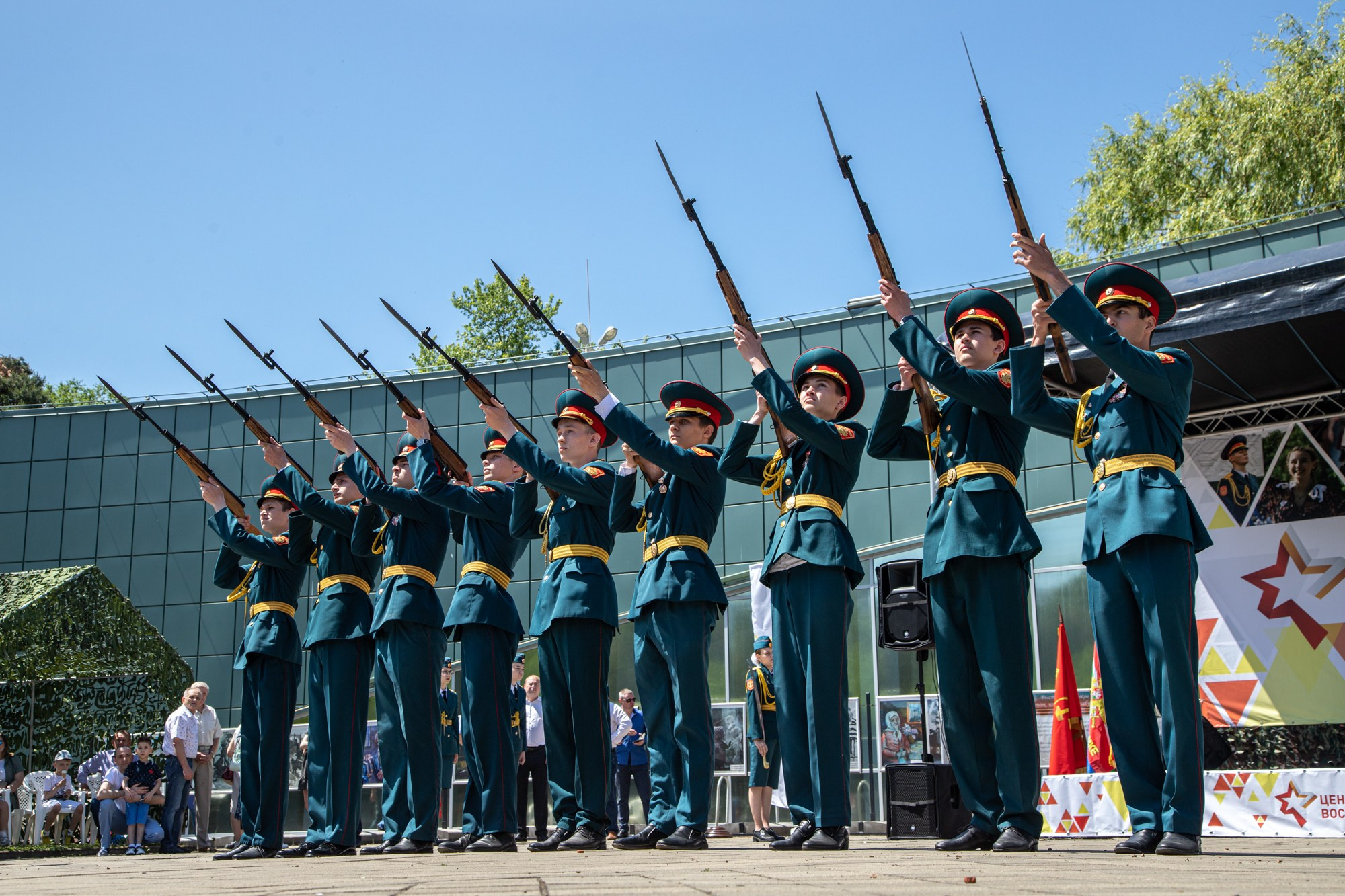 Патриотический фестиваль «Наследие». Репортажный, промышленный и маркетплейс-фотограф Дмитрий Чернат