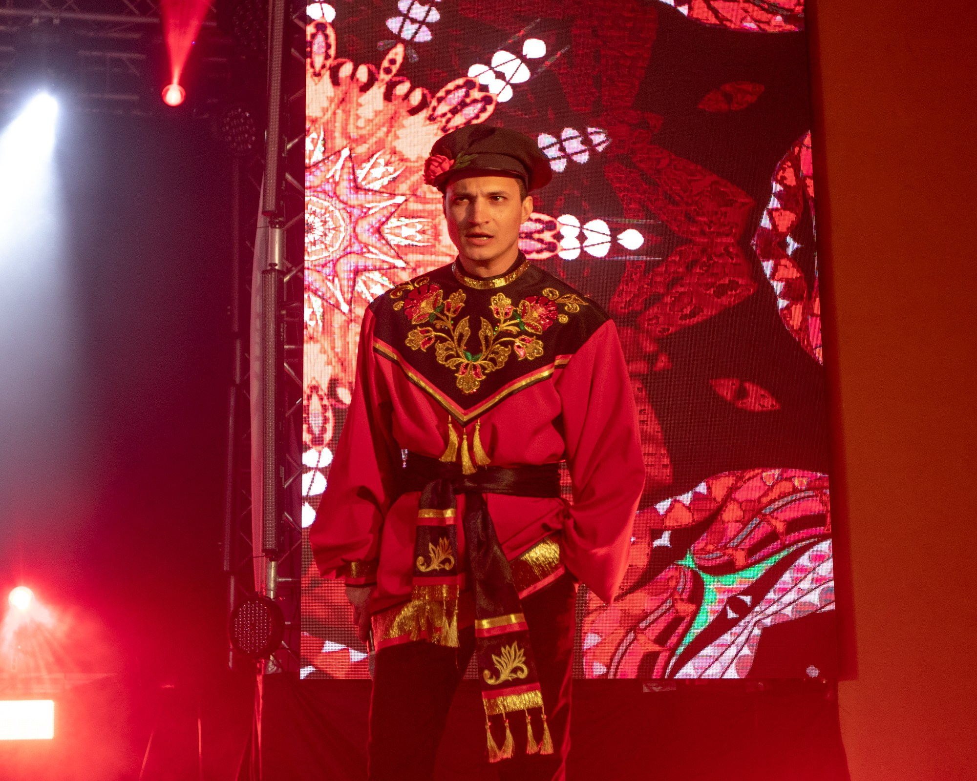 Конкурс красоты Мисс КубГУ 2022. Репортажный, промышленный и маркетплейс-фотограф Дмитрий Чернат