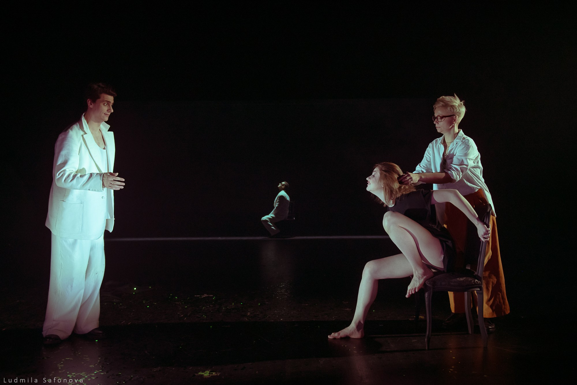 Театр Вахтангова. Говори со мной. Lucytheatre