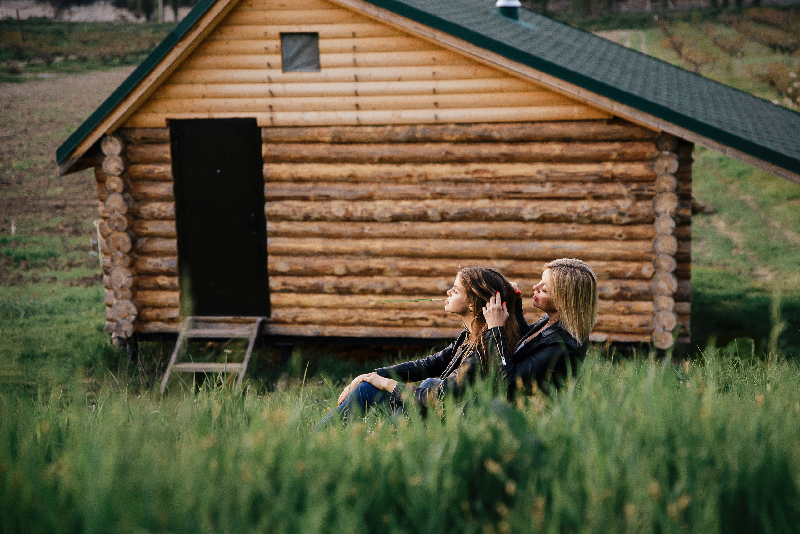 Фотосессия Светланы и Виктории. Любовь Федоряева — фотограф в Симферополе и в Крыму