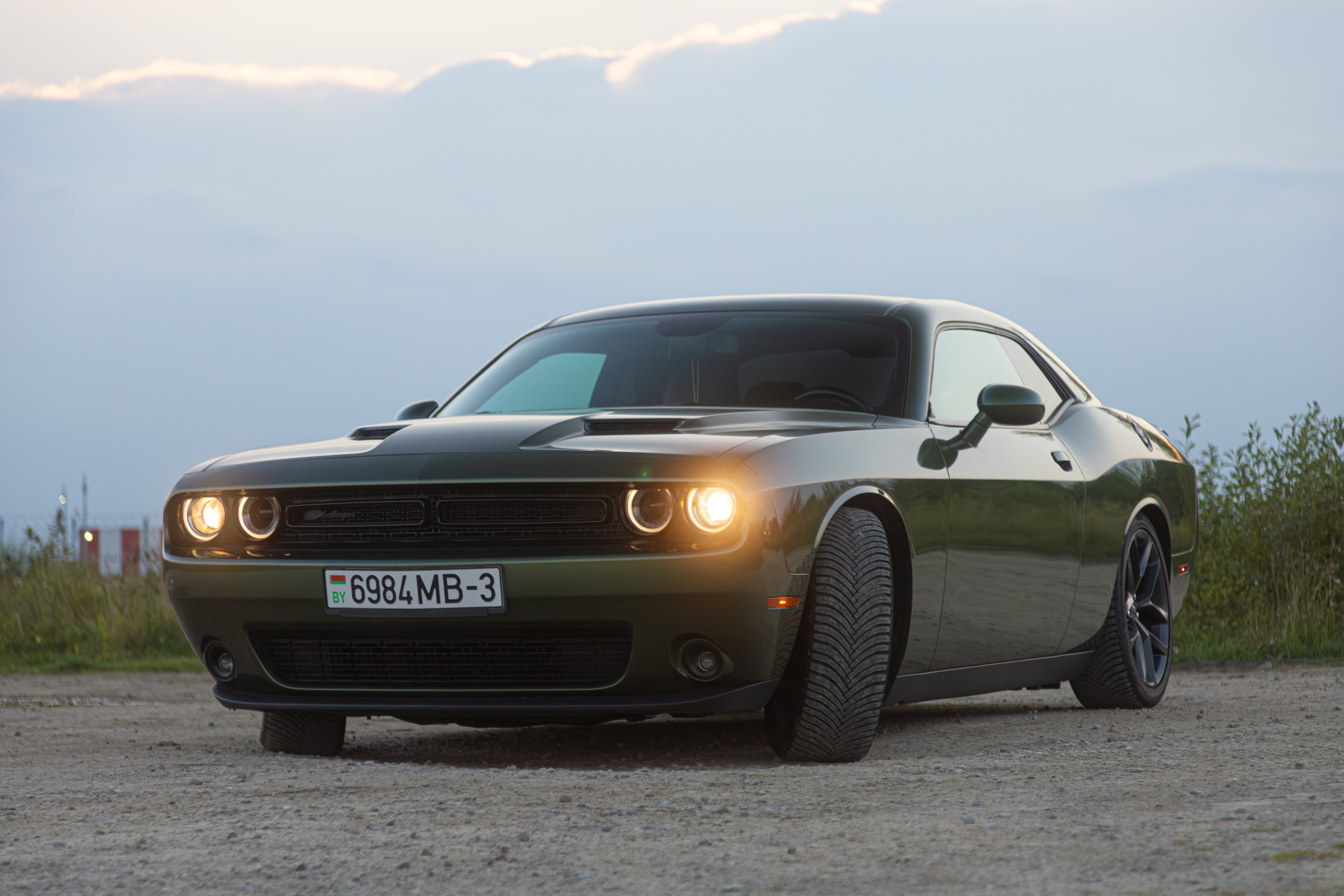 Partner Rent — Dodge Challenger. — Digital Noise —