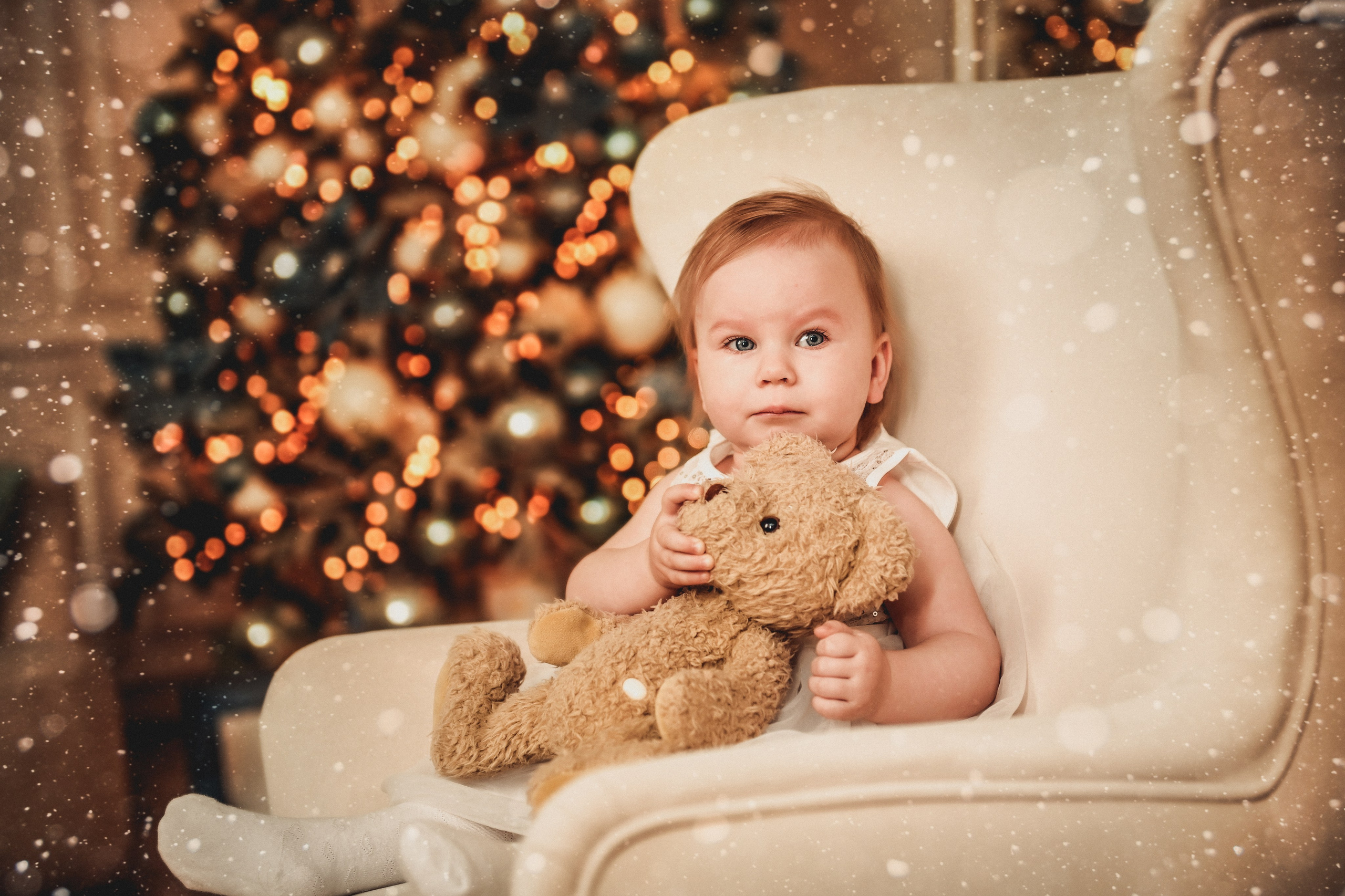 Новогодняя. Свадебный, семейный, детский, контент фотограф в Омске Максим Ильин