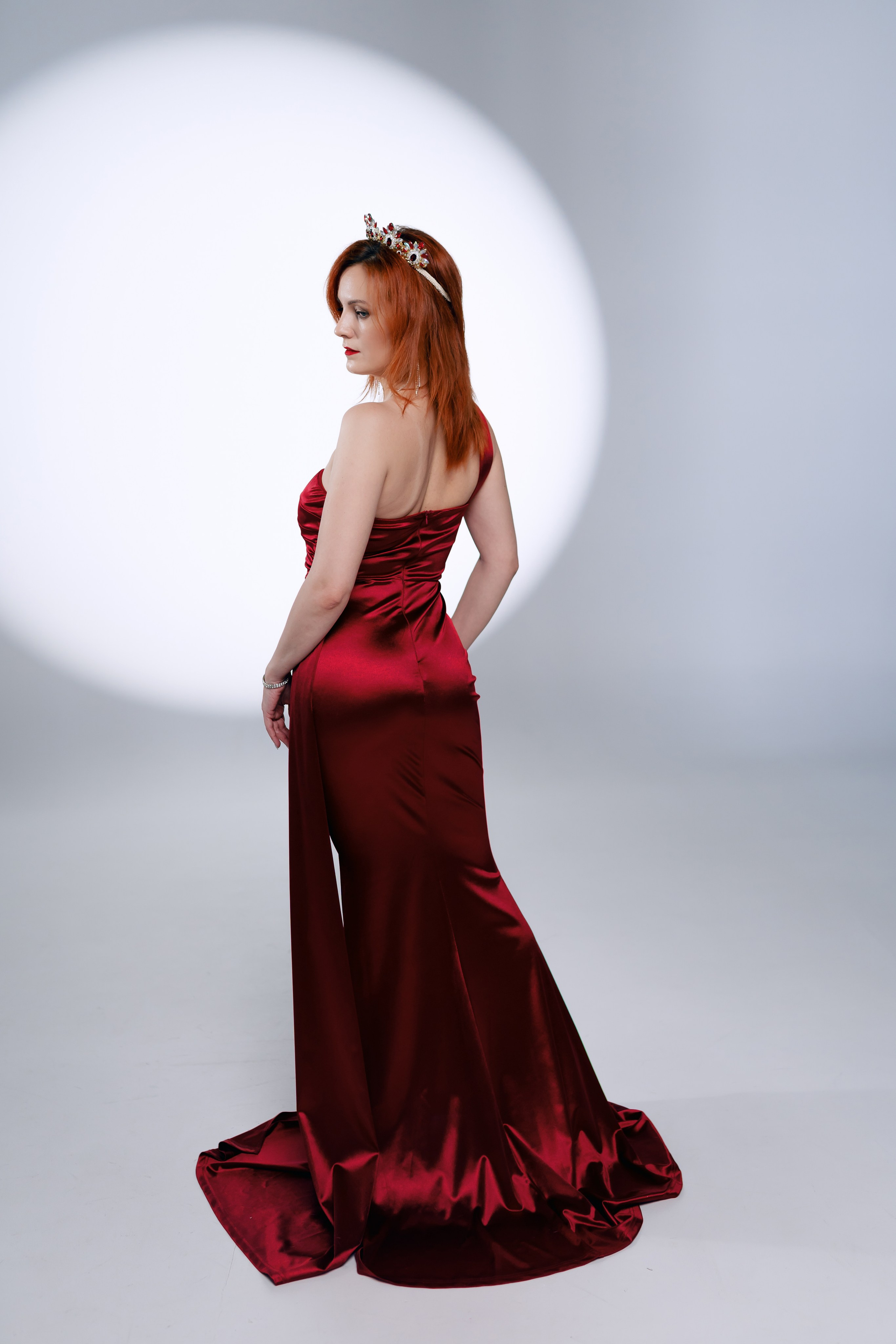 Фотосессия для магазина платьев. Фотограф Ким Наталья в Красноярске