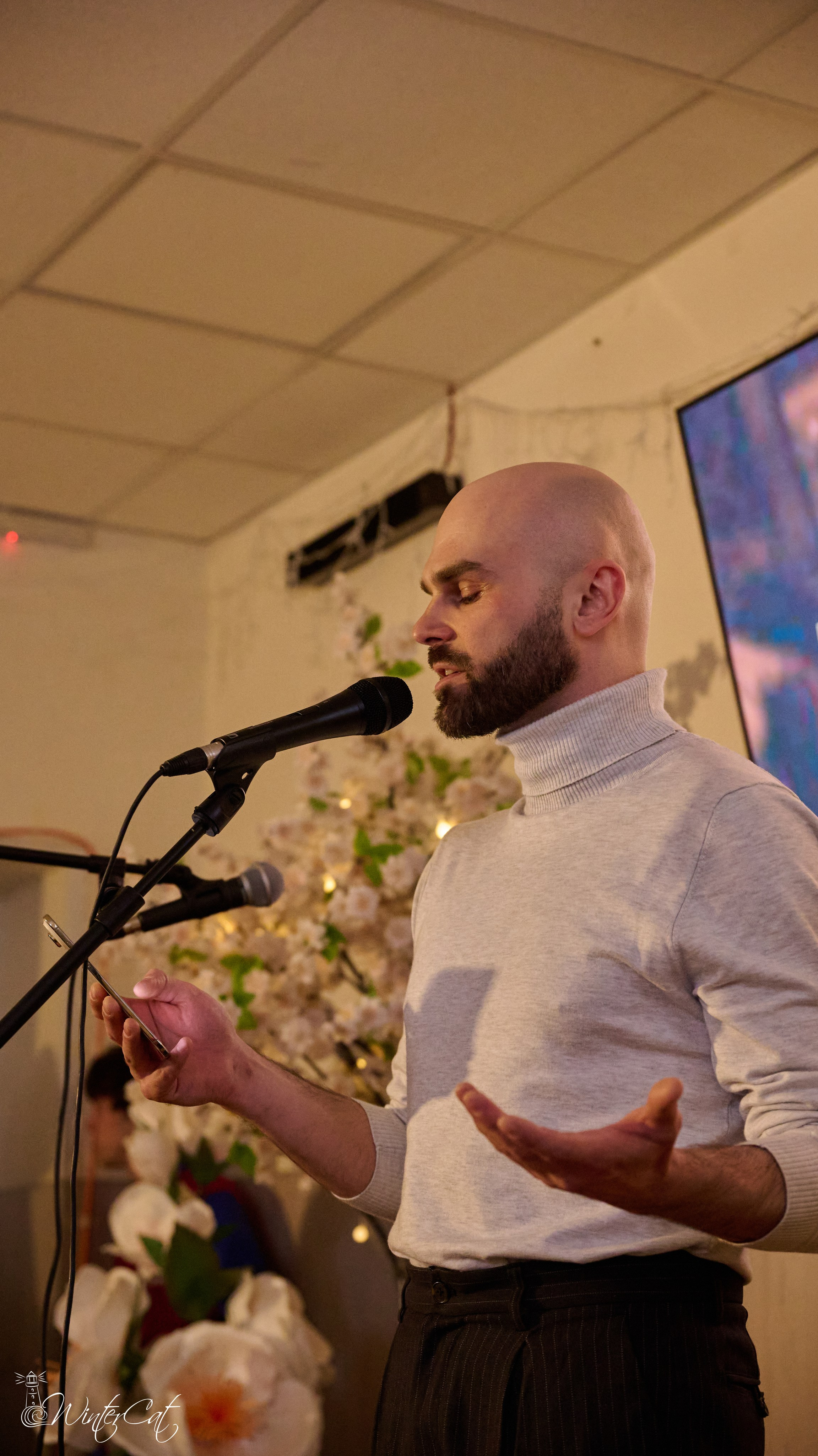 Тёплый Вечер (18.04.26 Чайка). Портретный и репортажный фотограф в Магадане Андрей Нефедов WinterCatPhoto