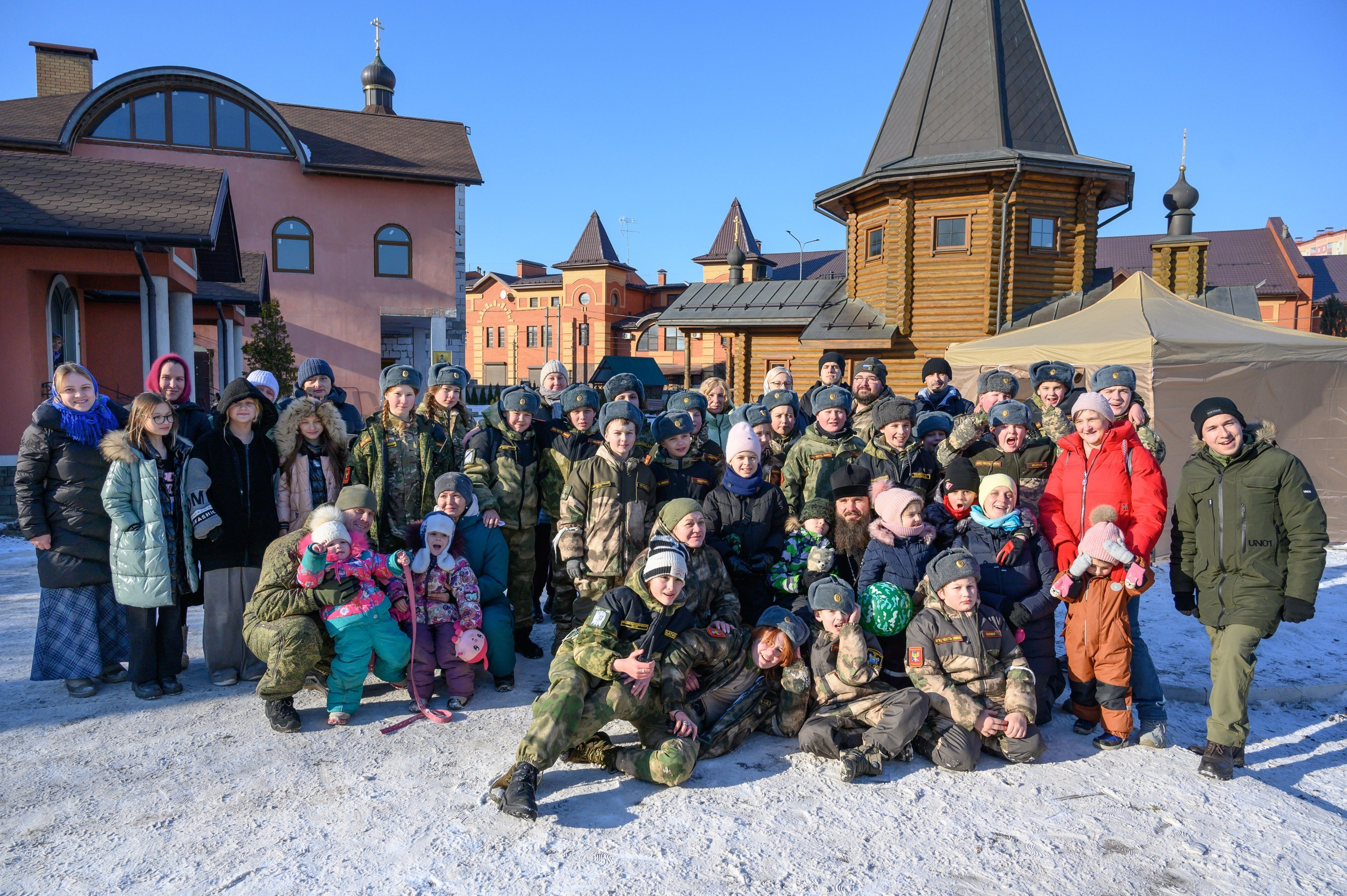 Весёлые старты храм 2025. Семейный фотограф Казакова Дарья