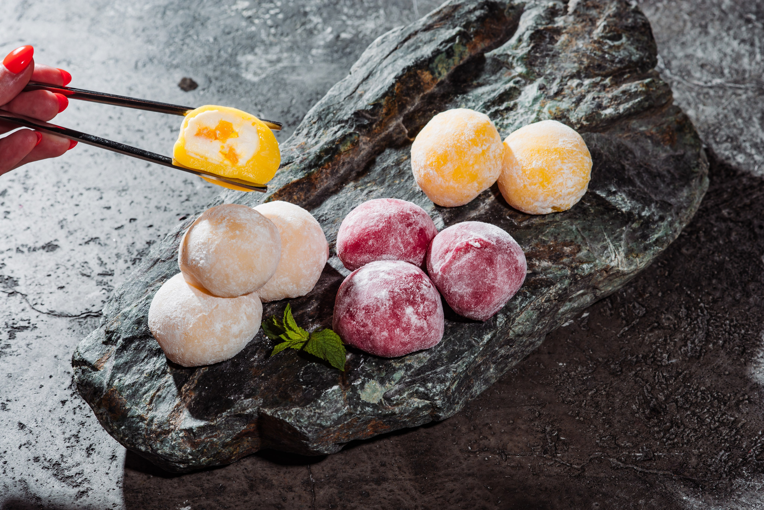 Фуд-фотограф и фуд-стилист в Санкт-Петербурге Алексей Юстин