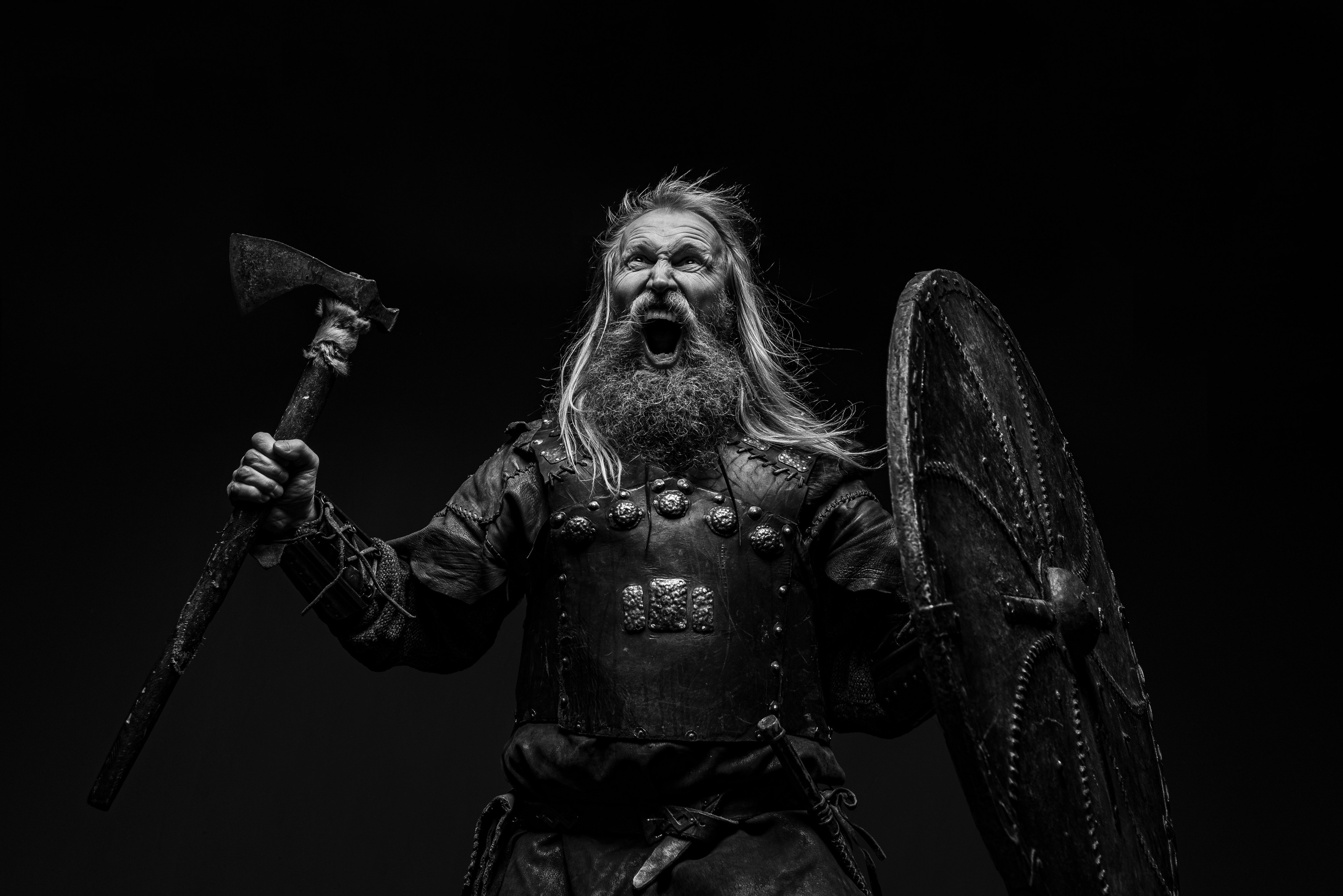 Креатив. Портретный и Ню фотограф в Челябинске Сергей Юдин