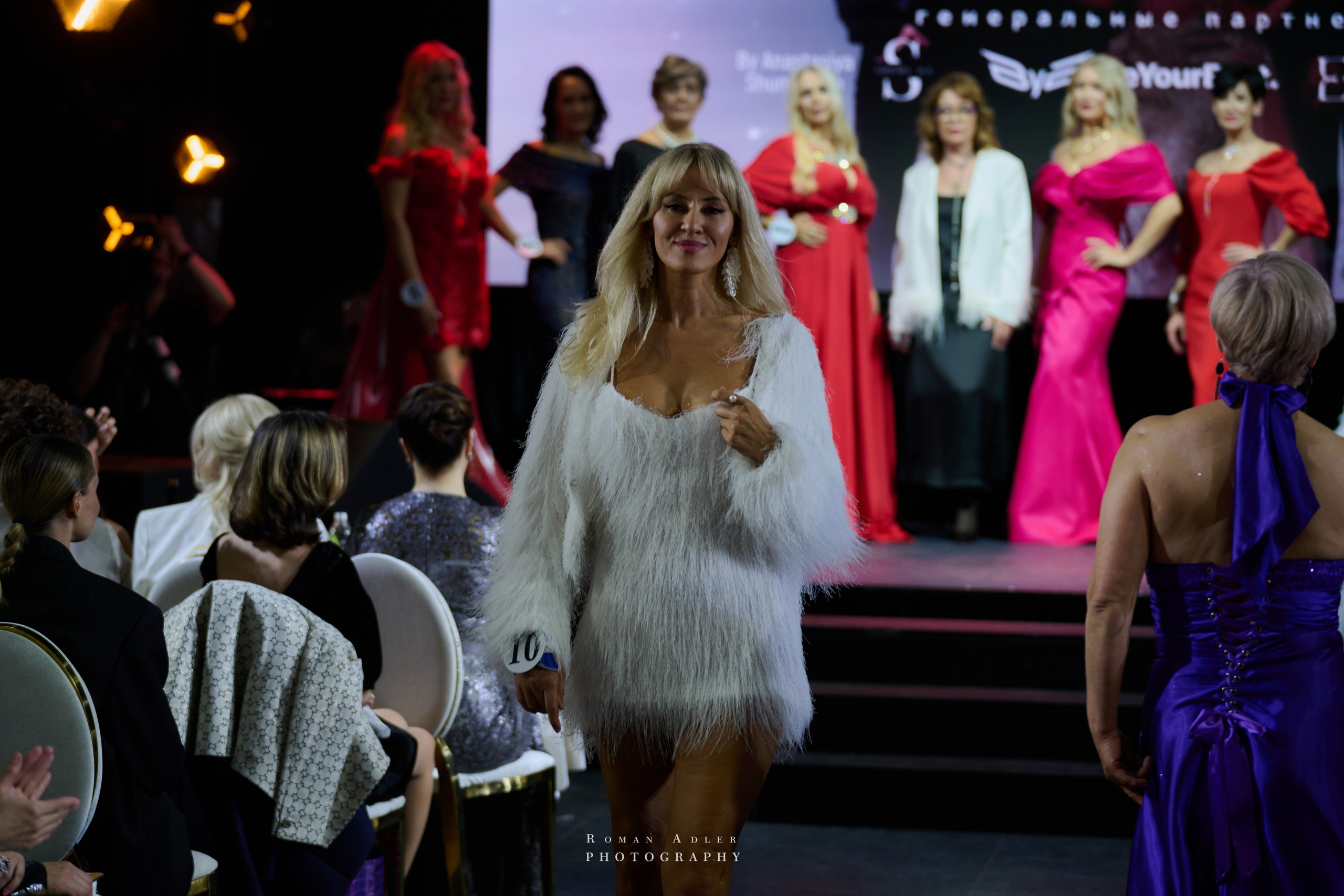 Конкурс красоты «Гармония искусств». Фотограф Роман Адлер