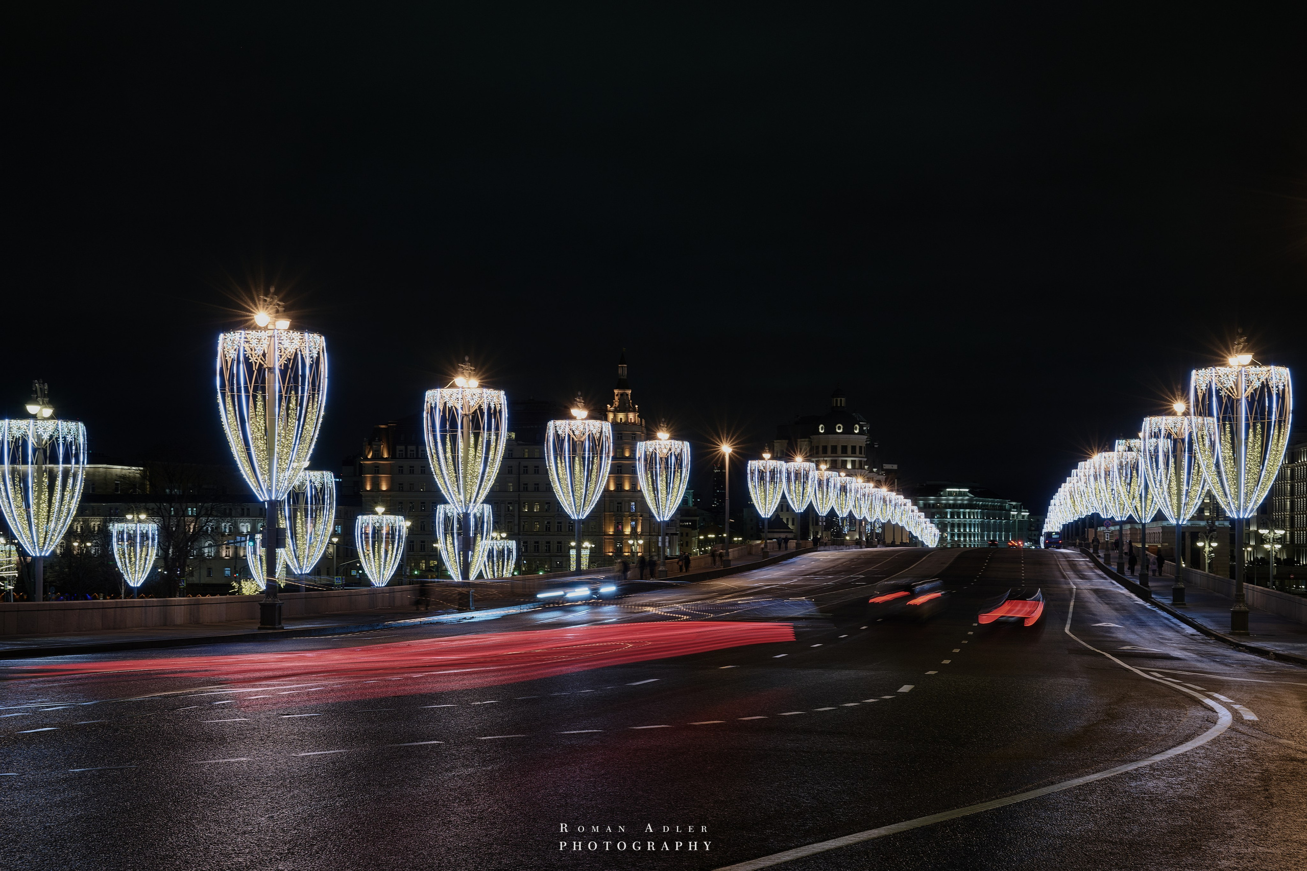 Новогодняя ночная Москва 2025. Фотограф Роман Адлер