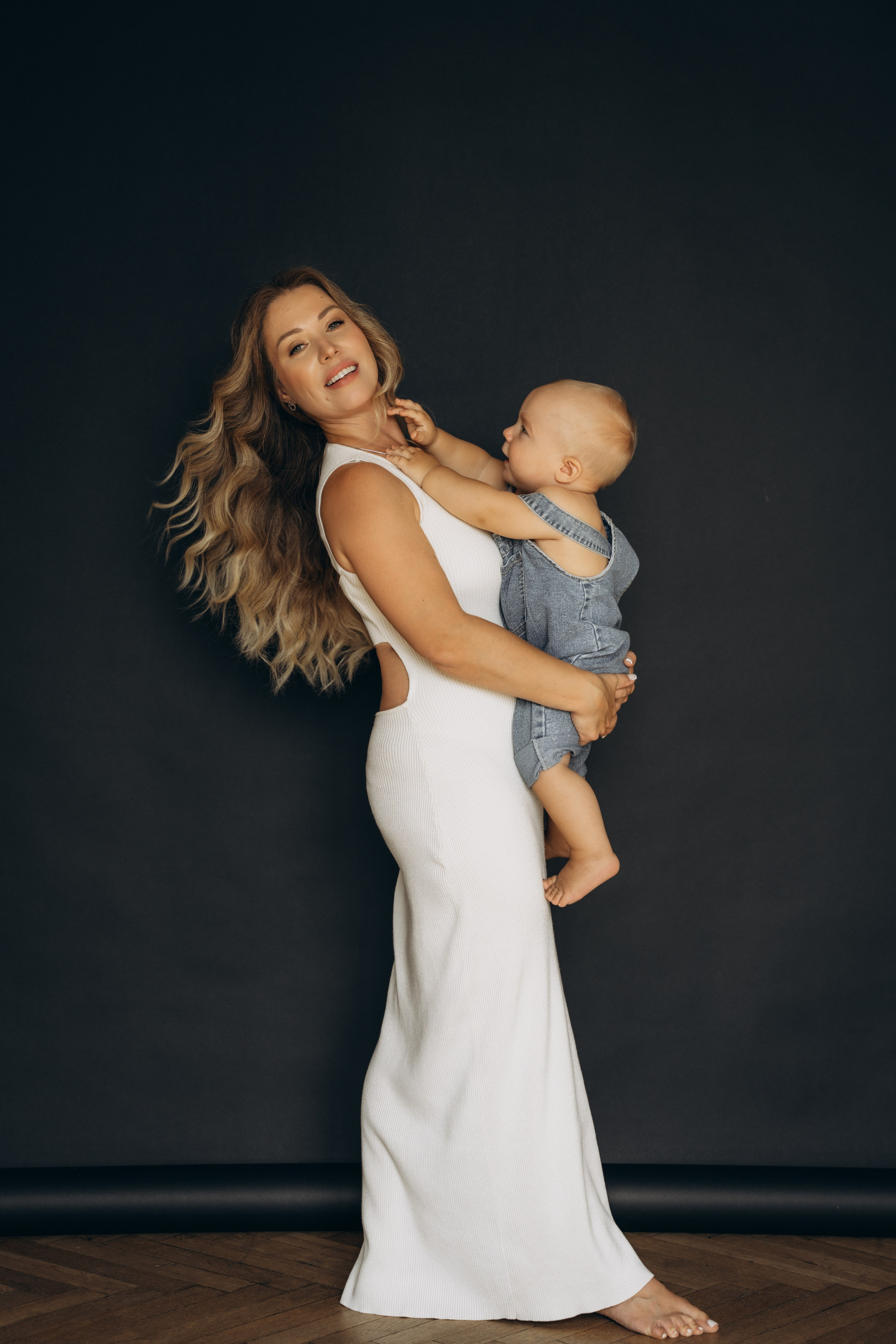 Мама и сыночек. Семейный фотограф Москва. Фотограф беременности и материнства Москва