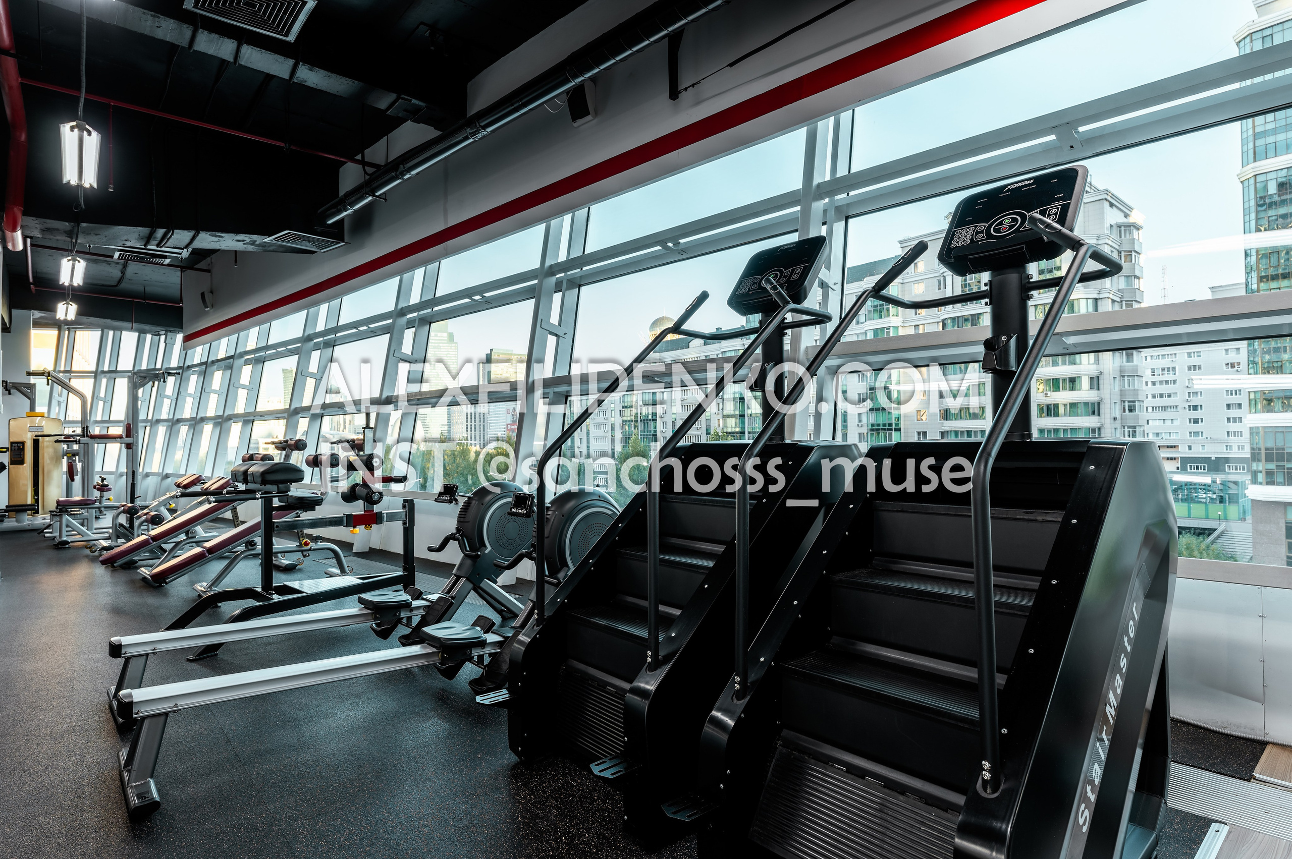 WORKOUT Достык 18. Фотограф интерьера недвижимости и архитектуры в Астане