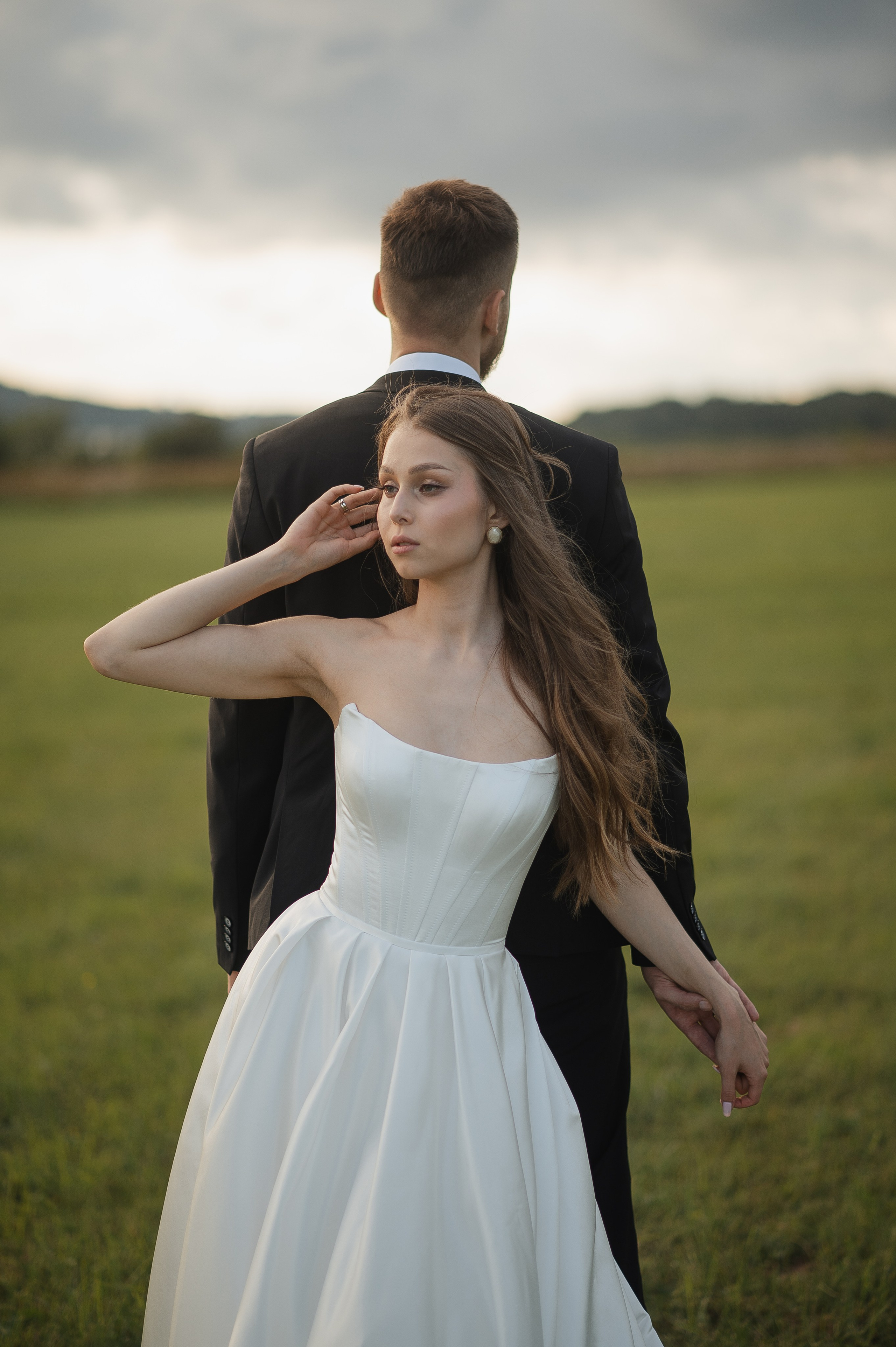 Свадьба на берегу Волги. Свадебный фотограф в Ярославле Денис Медоваров