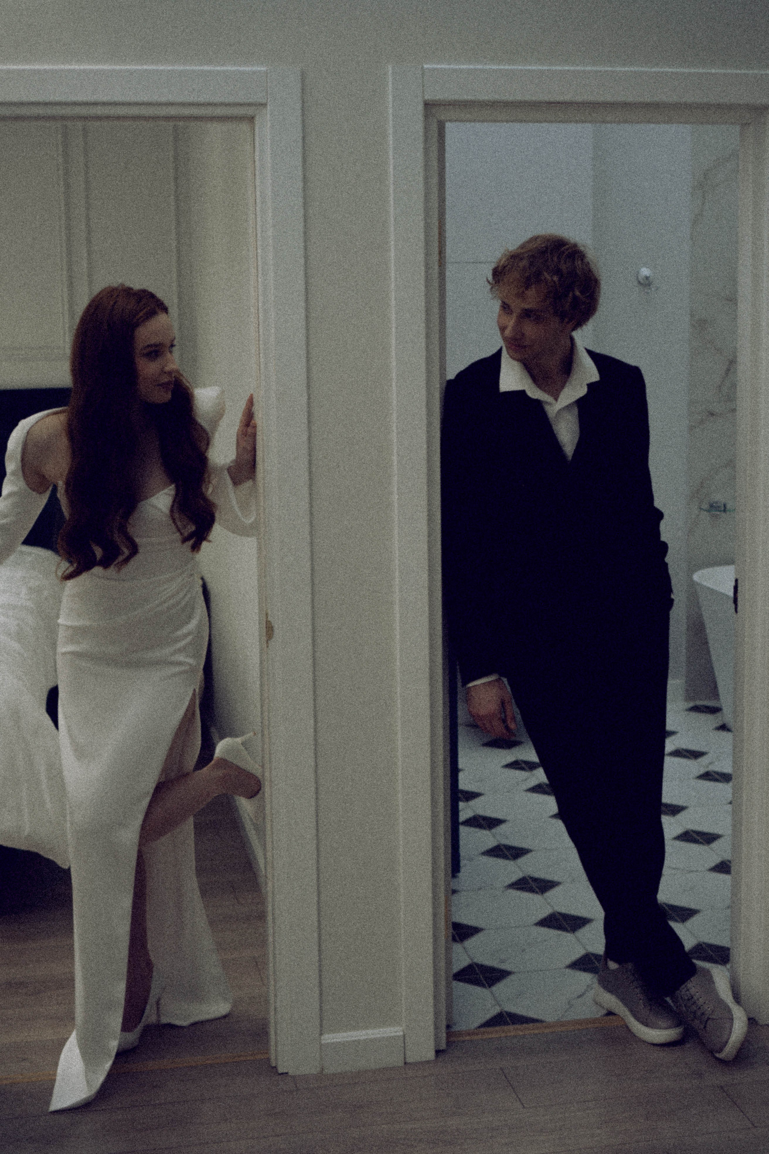 СВАДЕБНАЯ СЬЕМКА В ОТЕЛЕ. СБОРЫ ЖЕНИХА И НЕВЕСТЫ И ТАКЖЕ ТОР И ПОДГОТОВКА К ПРОГУЛКЕ. Профессиональный фотограф, Санкт-Петербург — Виктория Богомолова