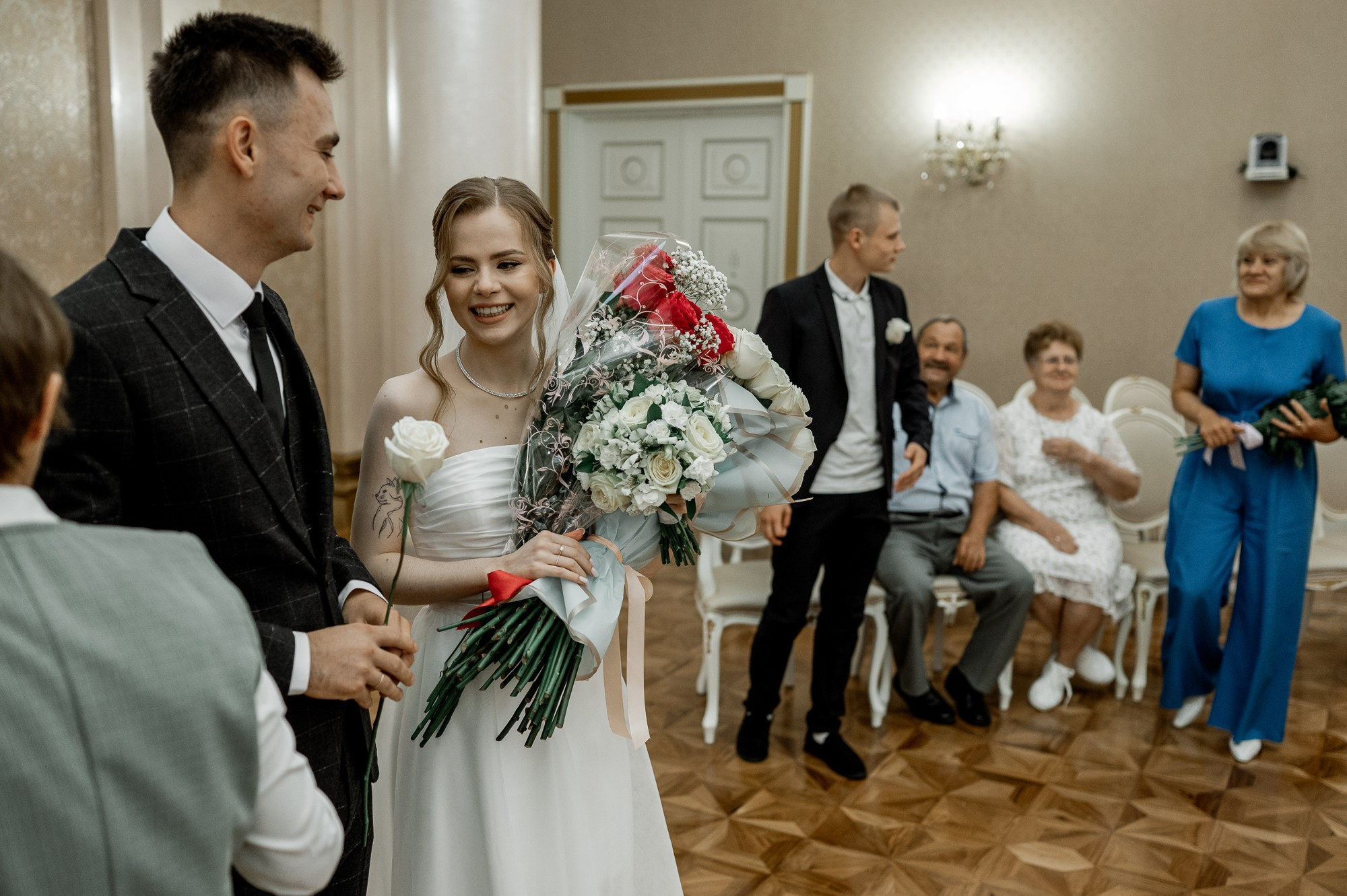 Вячеслав и Алёна. Свадебный фотограф в Тюмени Анастасия Конева