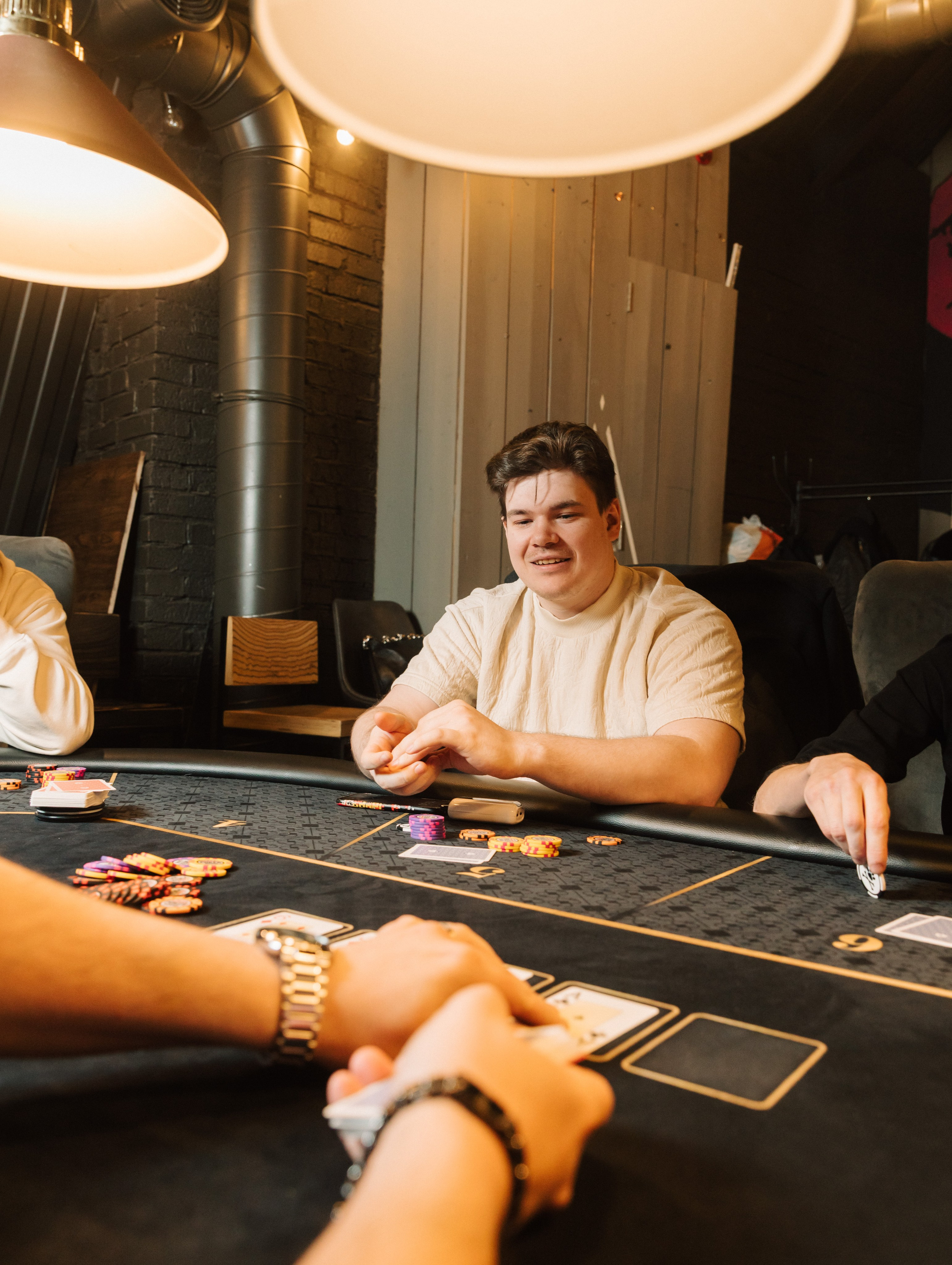 GARAGE GAME POKER. Kubynin.V Production