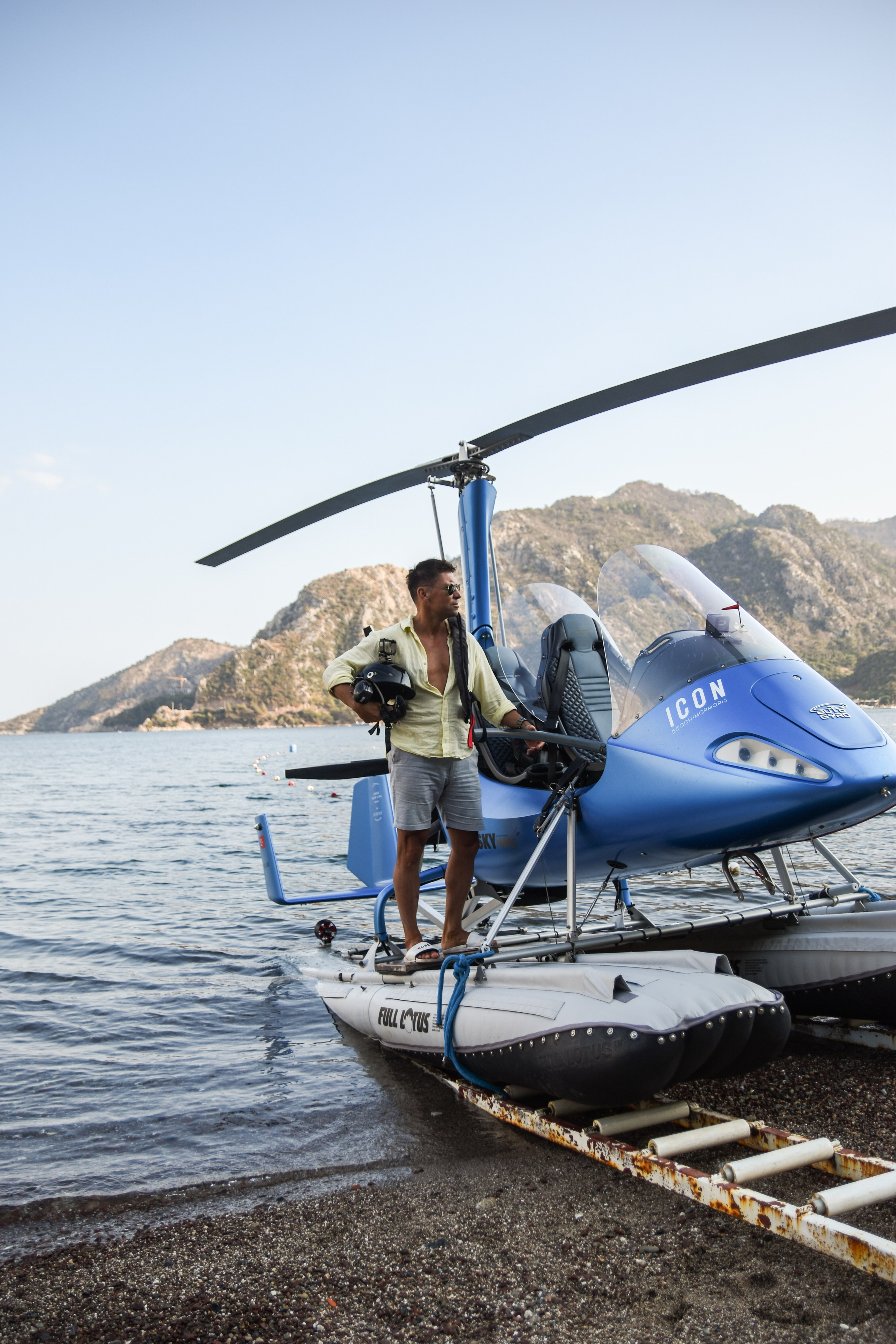 Sam. Пилот вертолета. Фотограф Лобанов Антон, г. Москва