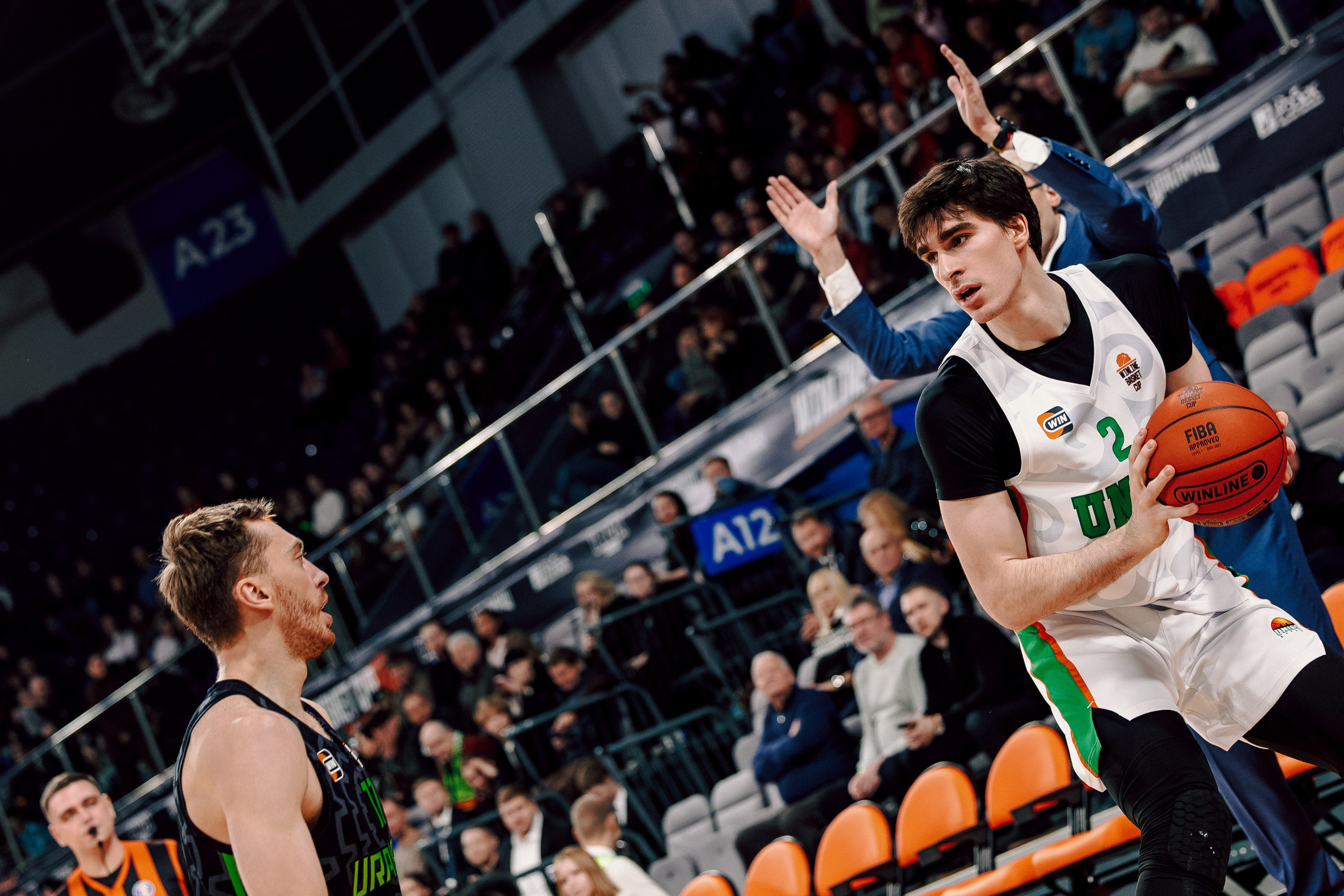 Winline Basket Cup — УРАЛМАШ — УНИКС. Лёшка Варзегов — фотограф