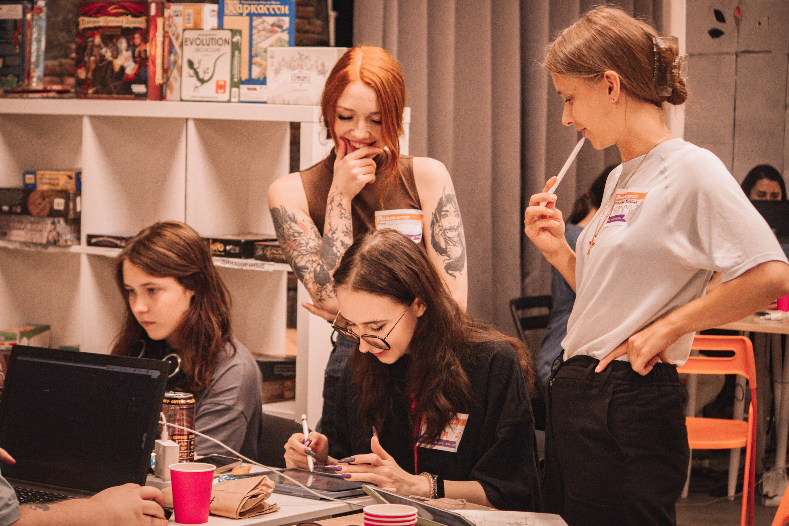 ЖЕНСКИЙ ГЕЙМДЖЕМ — Творческий сбор разработчиц. Создадим шедевр? Виталина и её фотоискусство