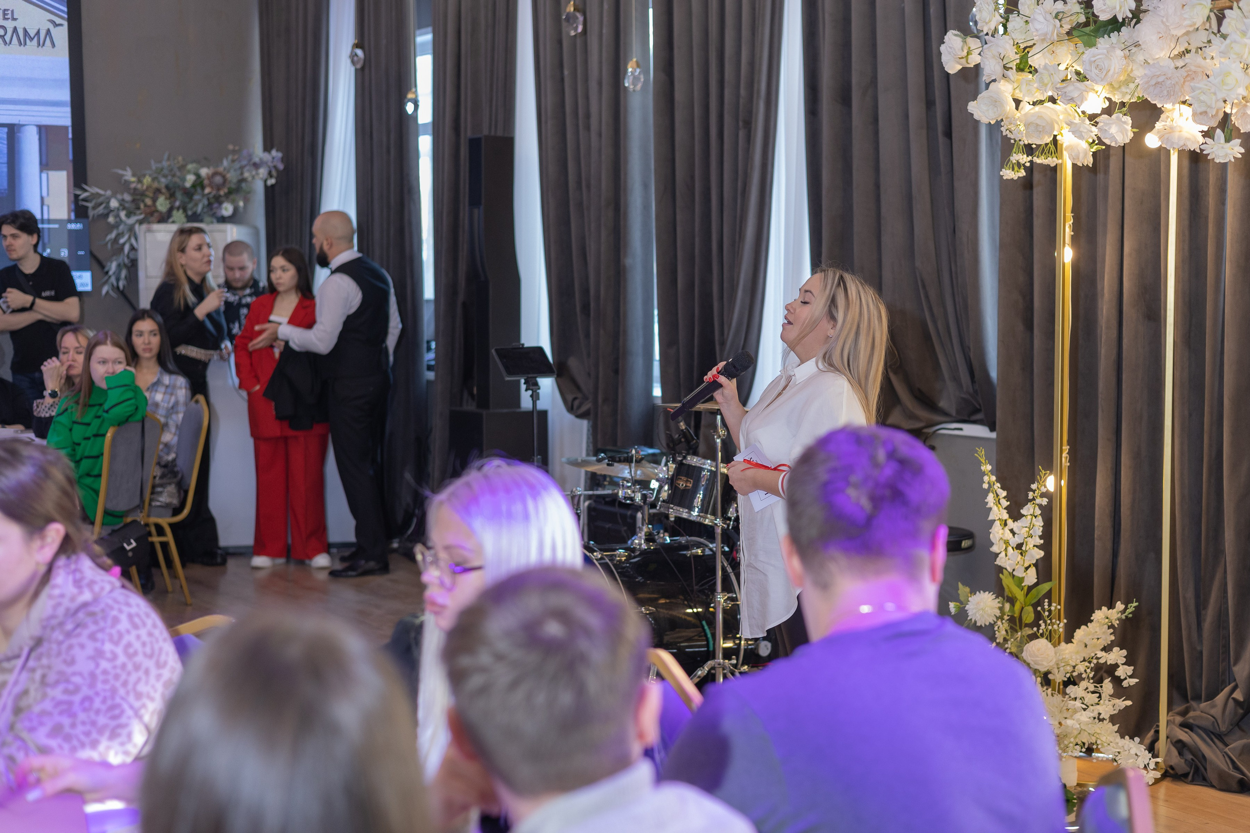 Свадебное чаепитие для молодоженов