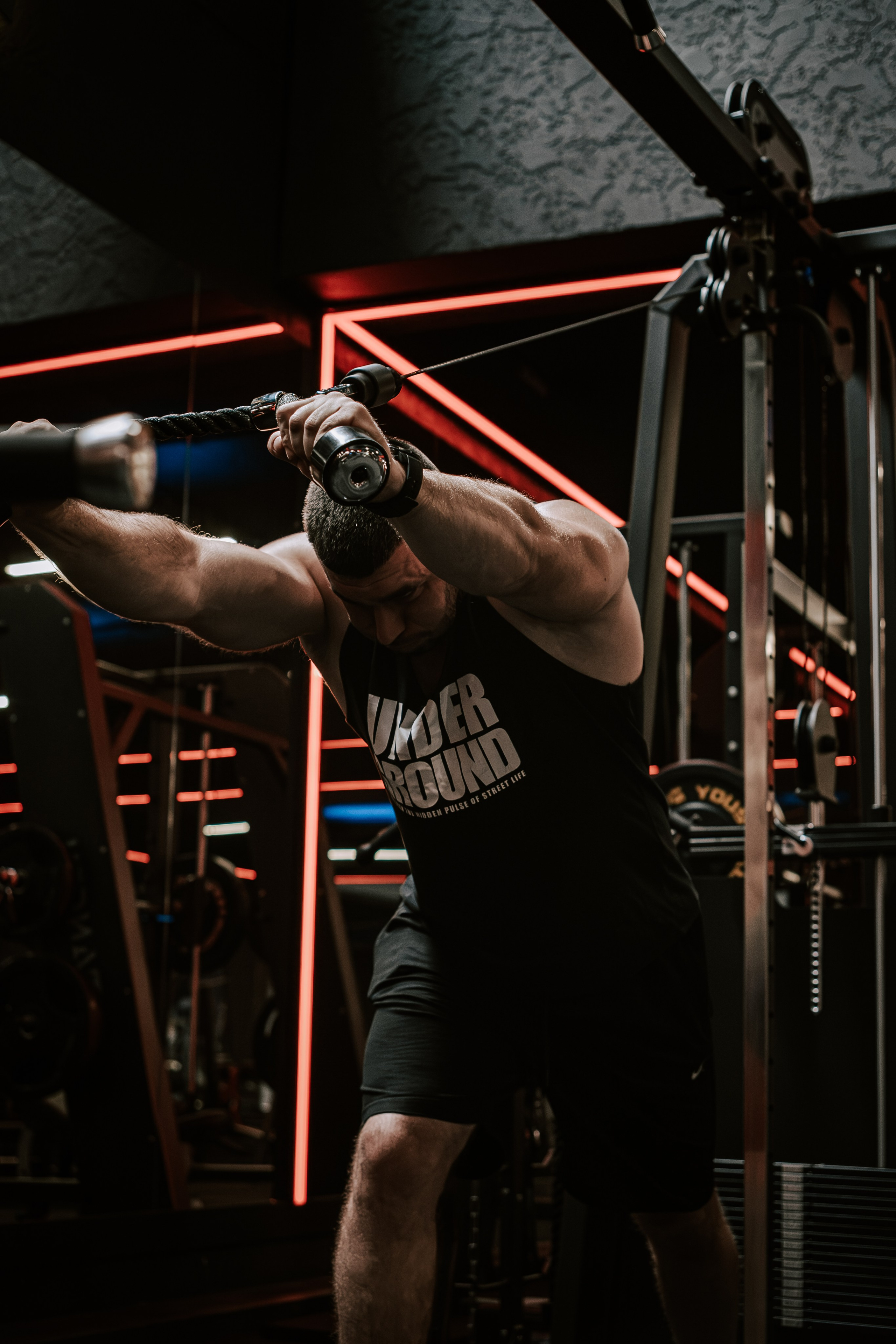 Контент-съемка для спортзала «IRONMAN». Коммерческий и Портретный Фотограф Симферополь Крым Максим Махо