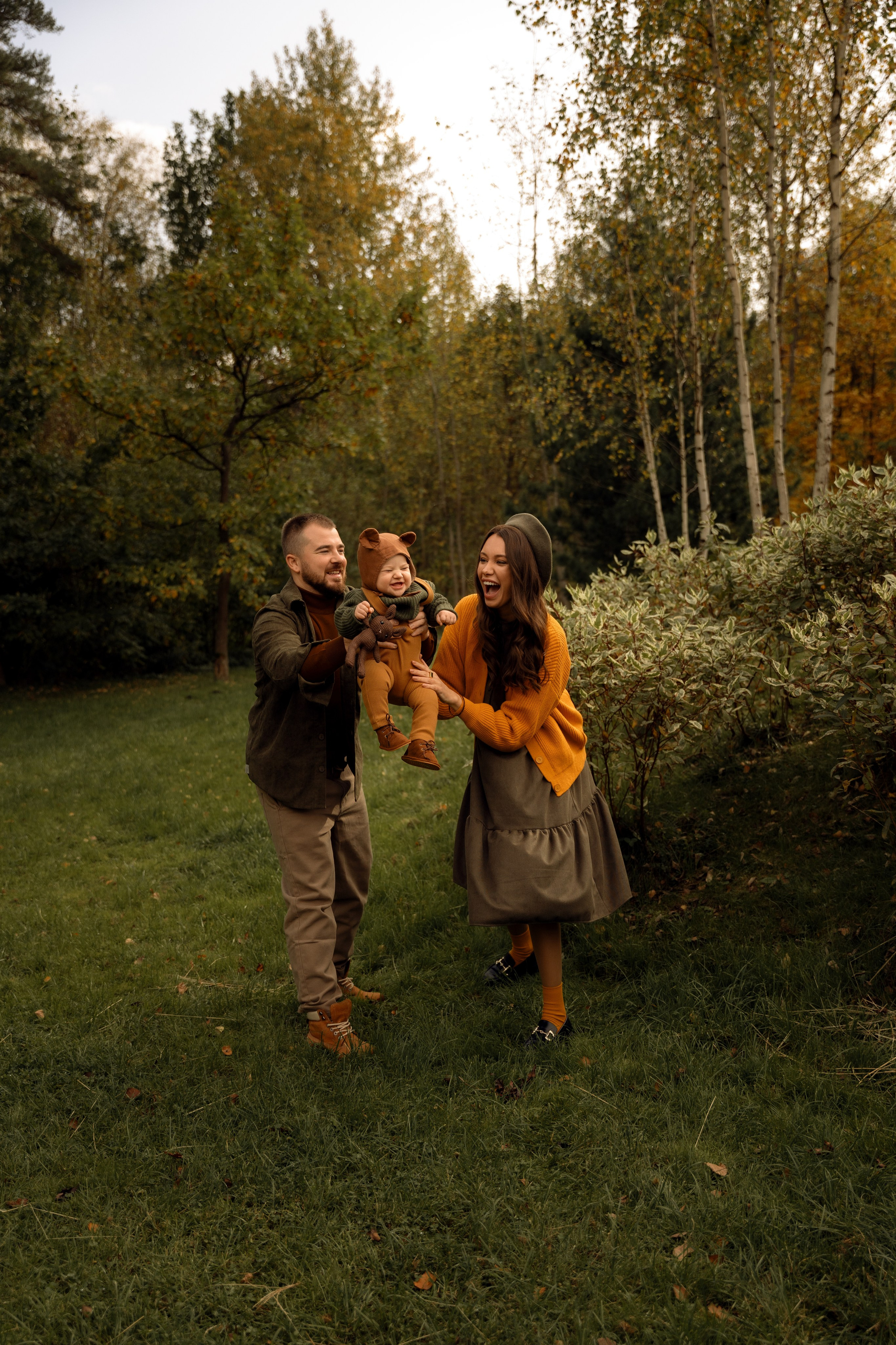 Осень в парке. Семейный фотограф Москва. Фотограф беременности и материнства Москва