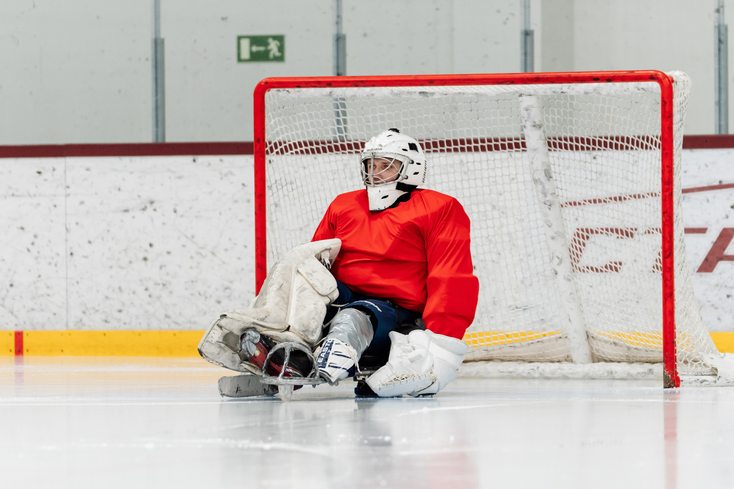 Игра в следж хоккей приуроченная 23.02.26 в арене Сталкер