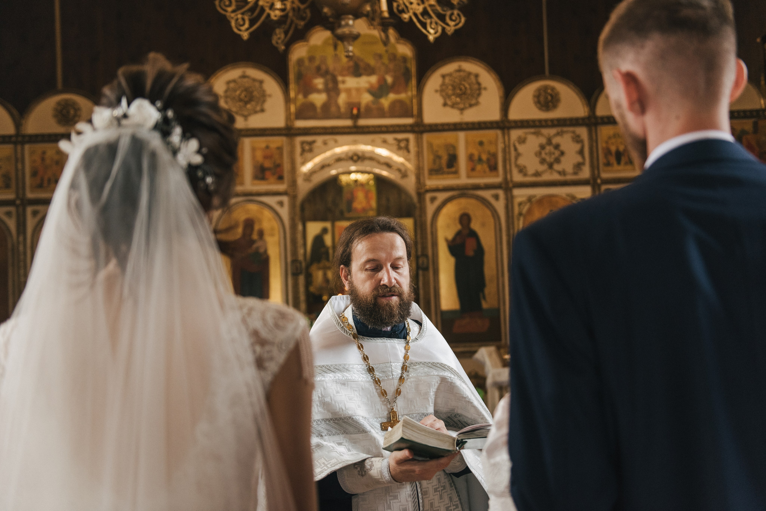 Венчание Никиты и Тони — Храм Иоанна Кронштадского. Свадебный и семейный фотограф Волгоград Москва