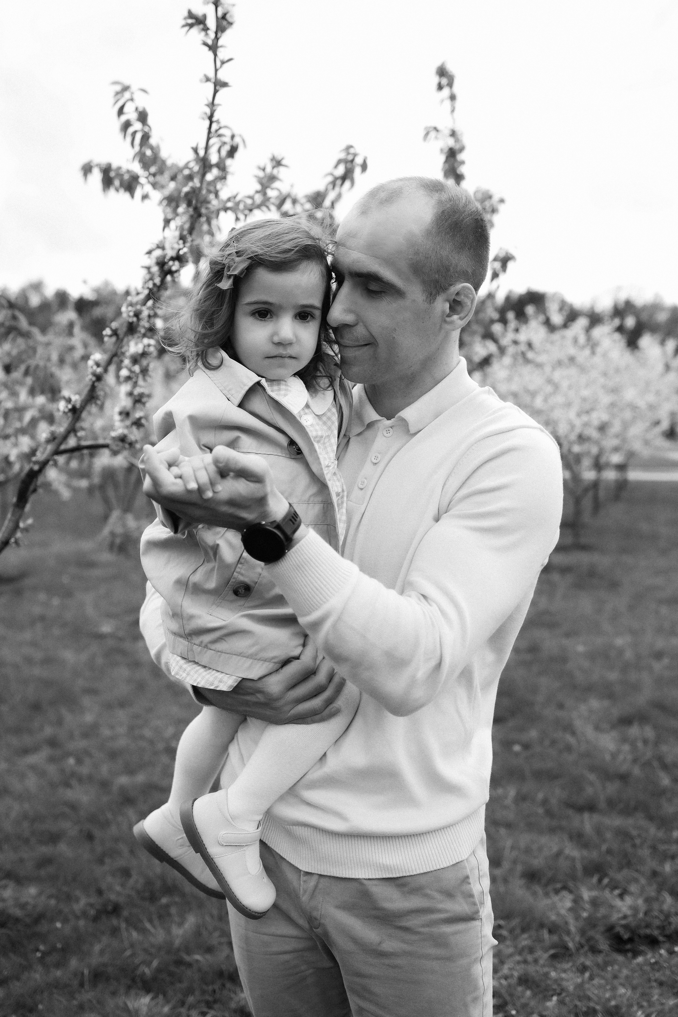 День рождения в цветущем саду. Семейный и lovestory фотограф в Москве Светлана Коняхина