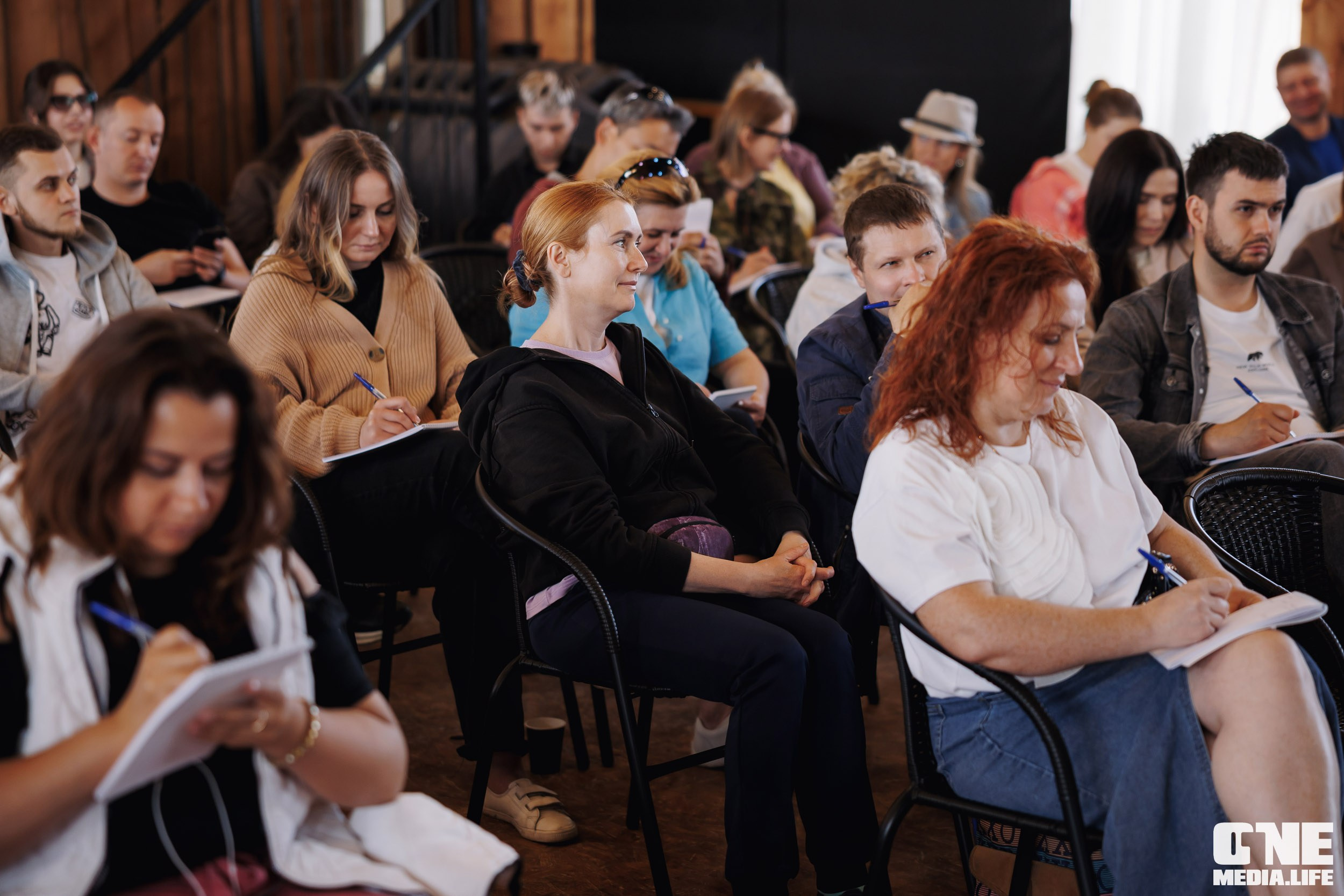 Фоторепортаж с форума «Мой бизнес. Сила в окружении». One Media Life: фоторепортажи, фотоотчеты с мероприятий и заведений