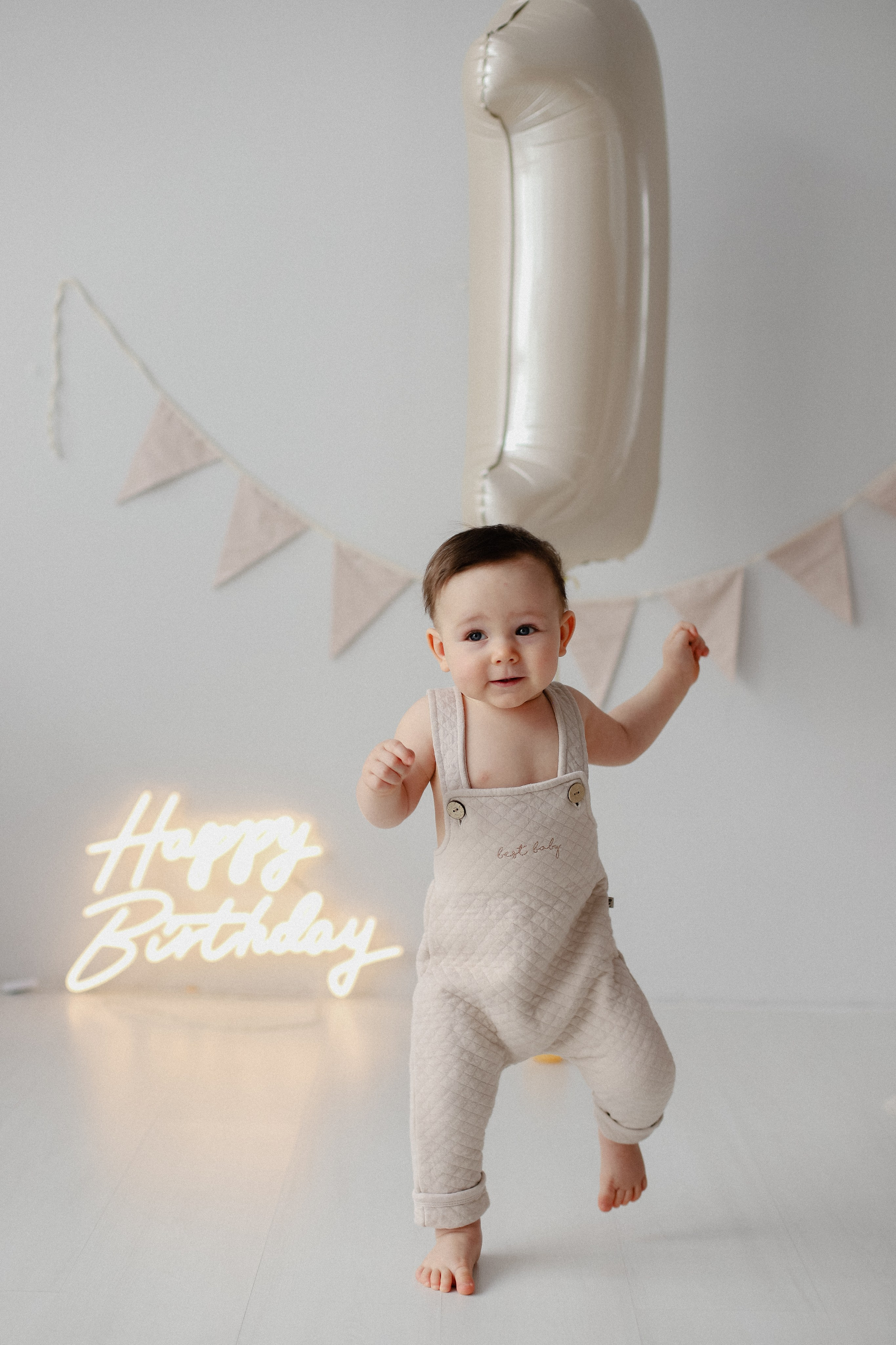 Тимофею 1 год. Фотограф в Алматы и Москве Даша Пушкина