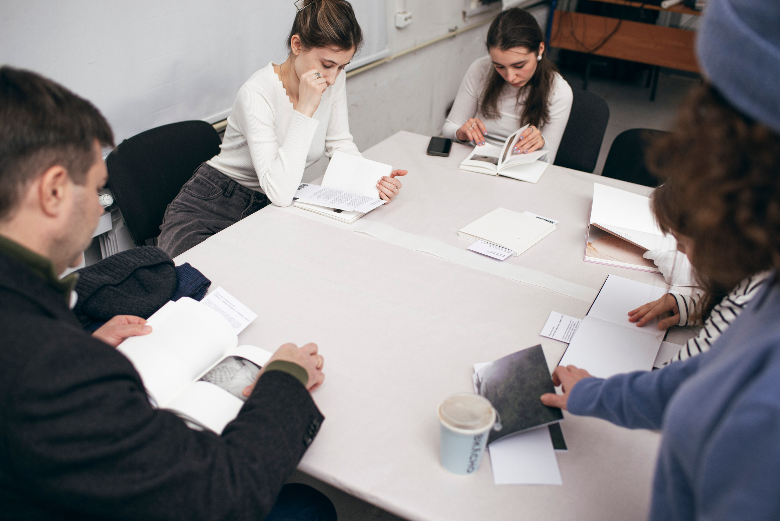 Вечер фото книг в Школе Дизайна. Фотограф в Москве Алейникова Евгения