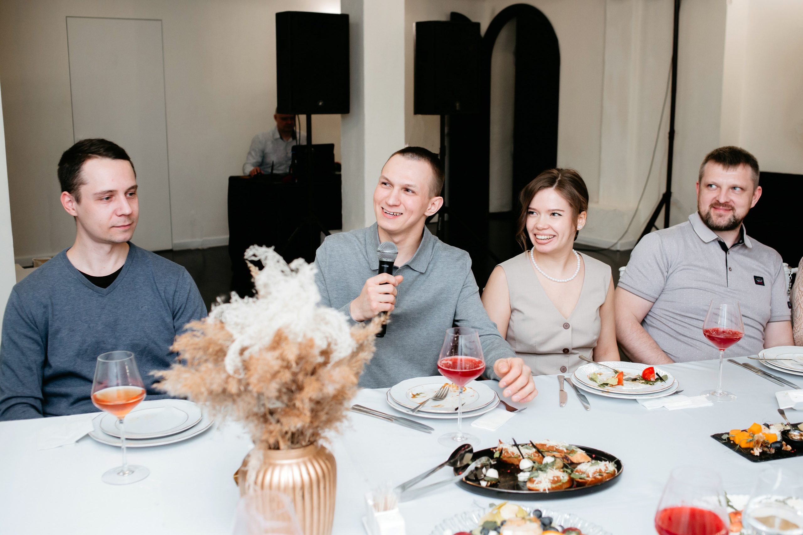 Свадебный банкет Анна и Дмитрия. Фотограф в Челябинске Ополихина Анна