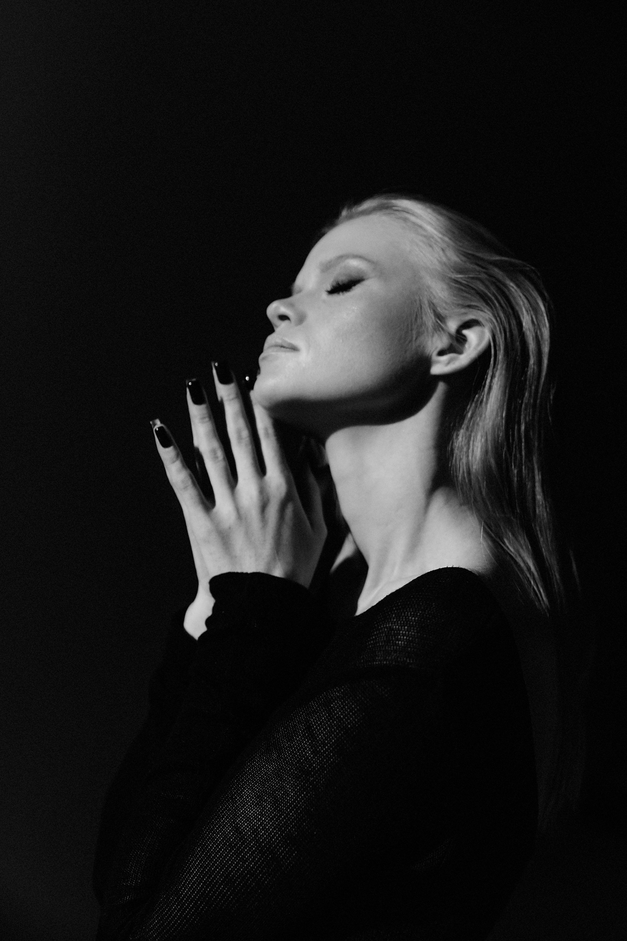 Рина. Главная