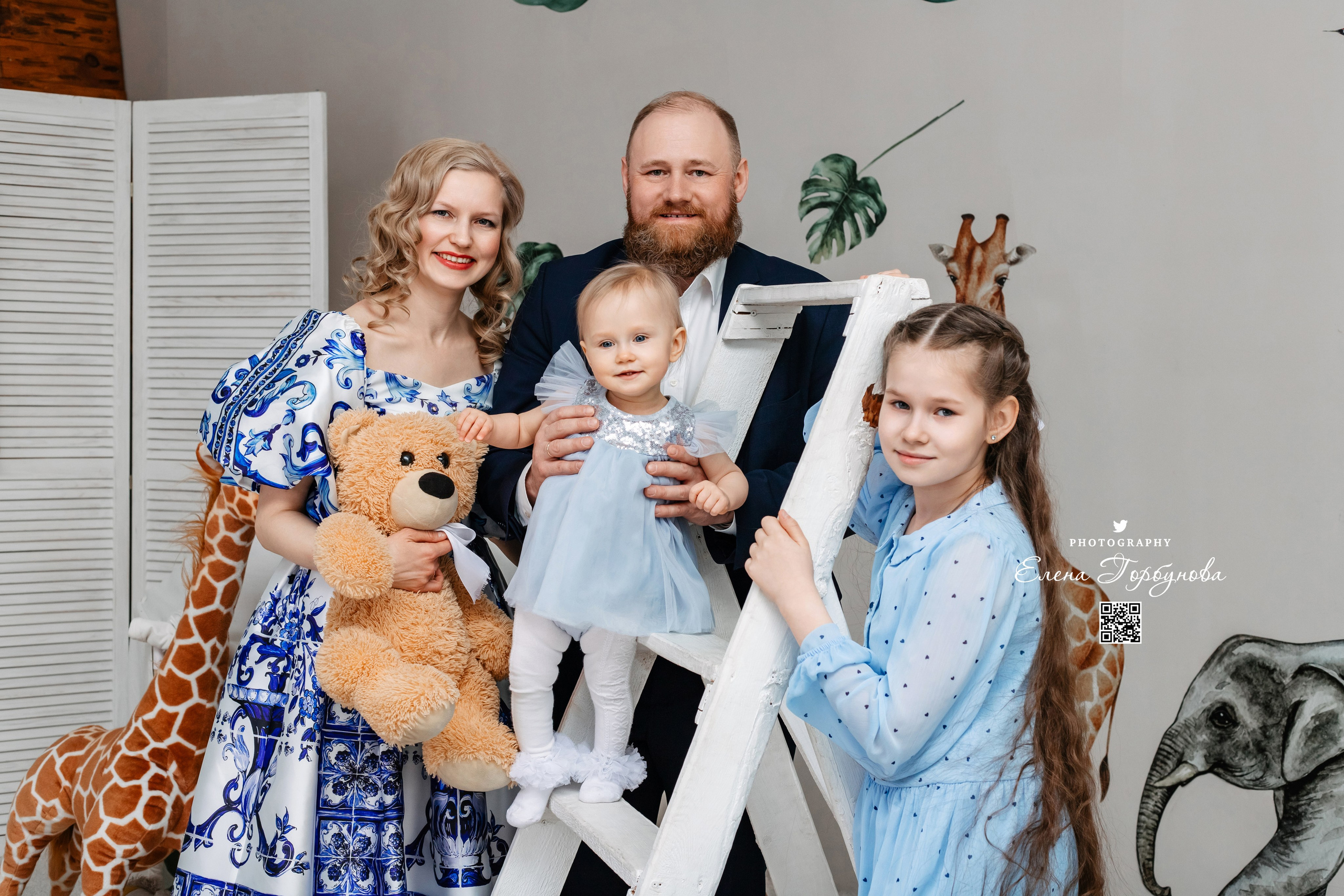 Семейная весна Татьяны 2025. Фотостудия Prestij. Фотограф Пермь. Свадьбы. Семья и дети, школа, д. сад. Фотокниги