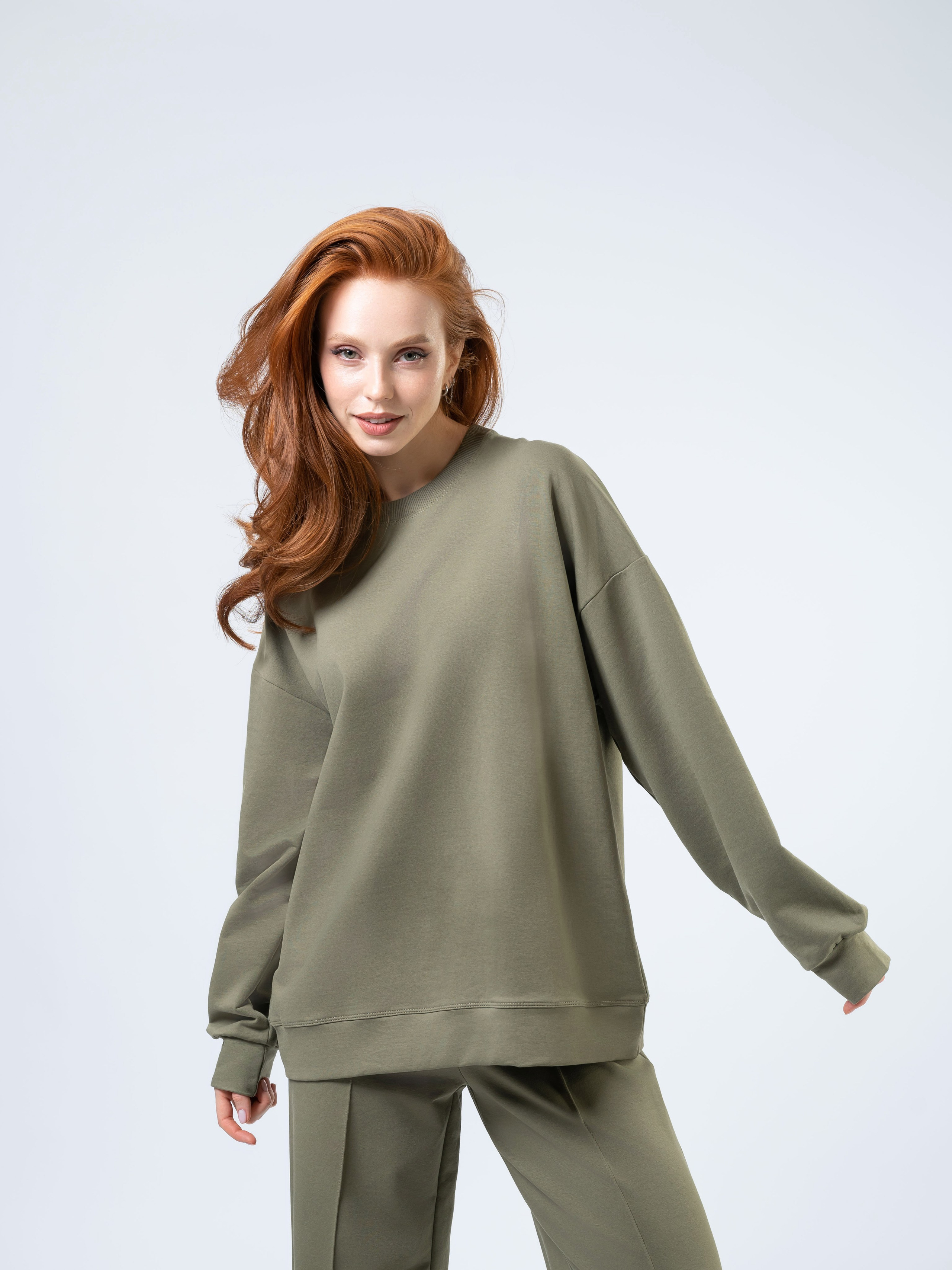 Каталог Девушки. Студия рекламной и предметной съемки товаров WELKO Studio