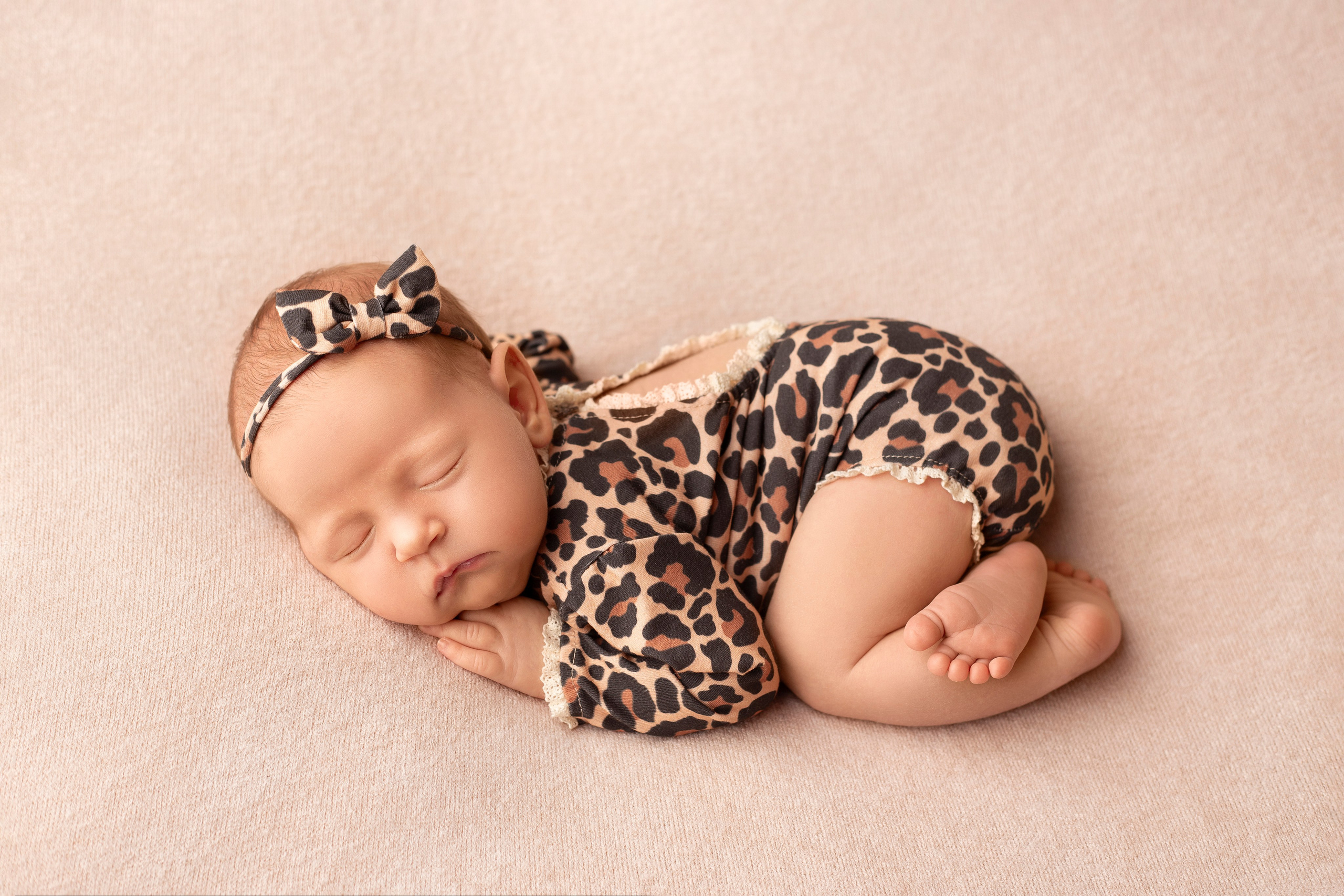 Только малыш. Фотограф новорожденных и детский фотограф в Радужном Васильева Елена