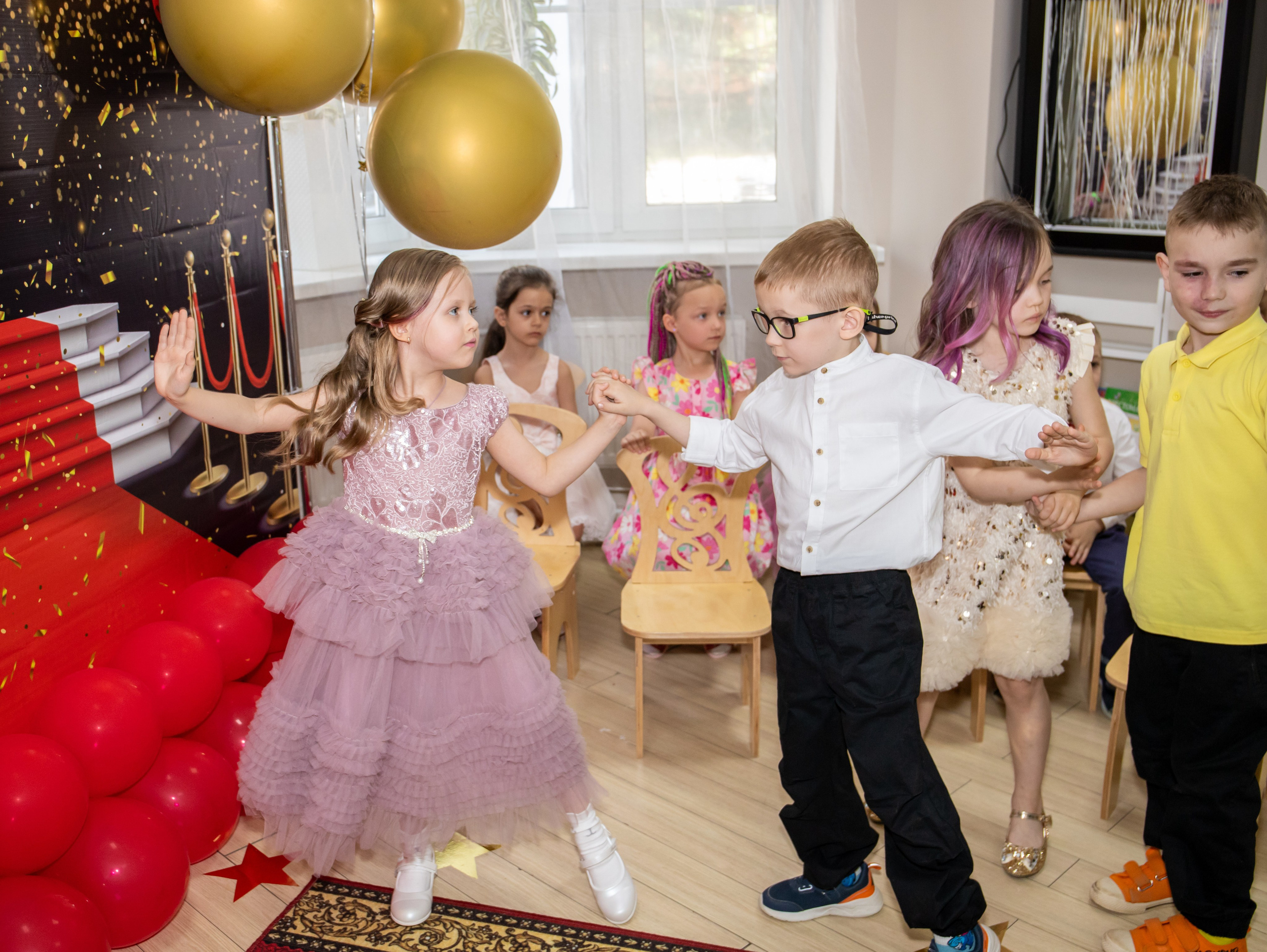 Утренник дет сад. Свадебный и семейный фотограф в Москве Мила Широких