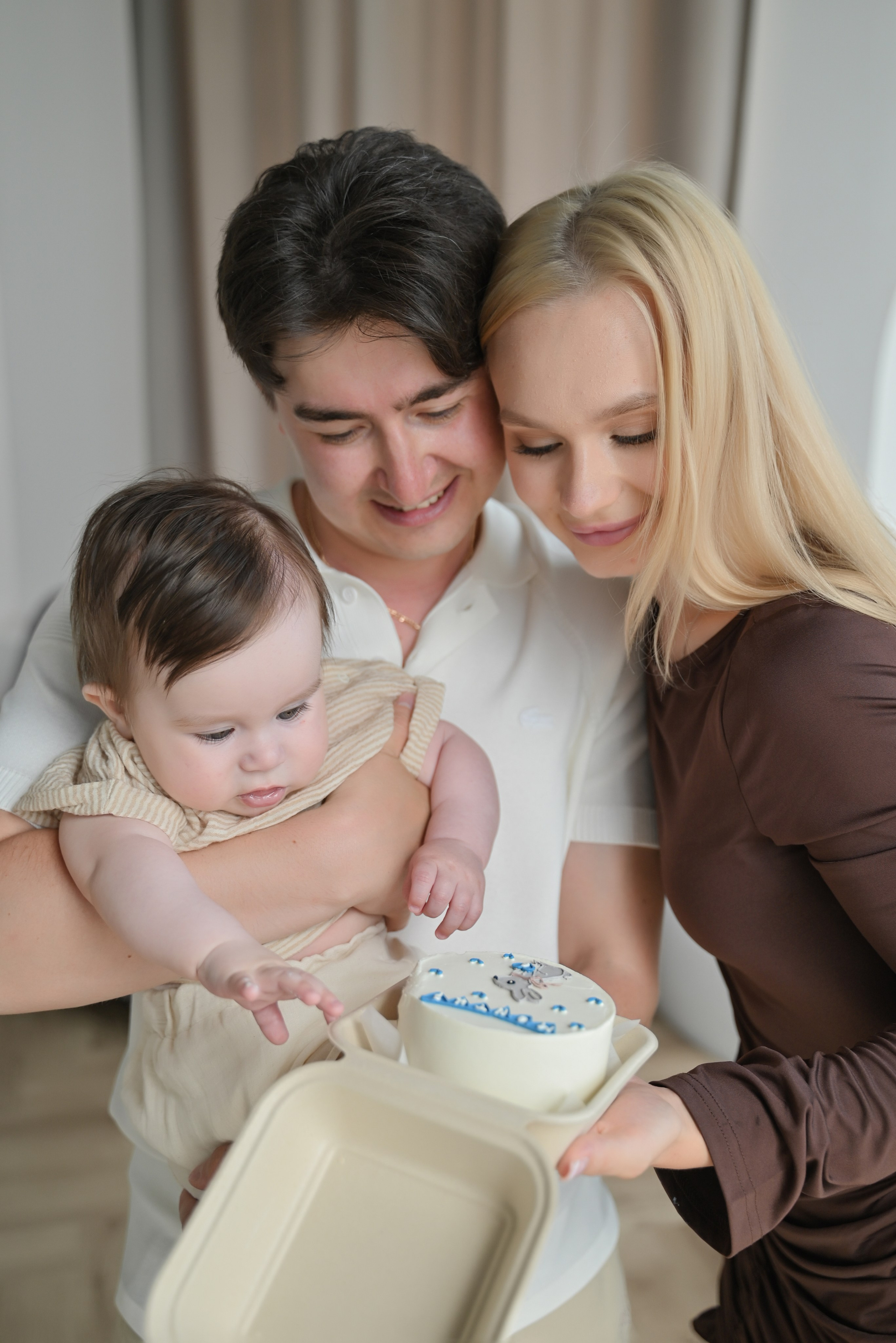 6 MONTHS. Свадебный и семейный фотограф в Уфе Александров Максим