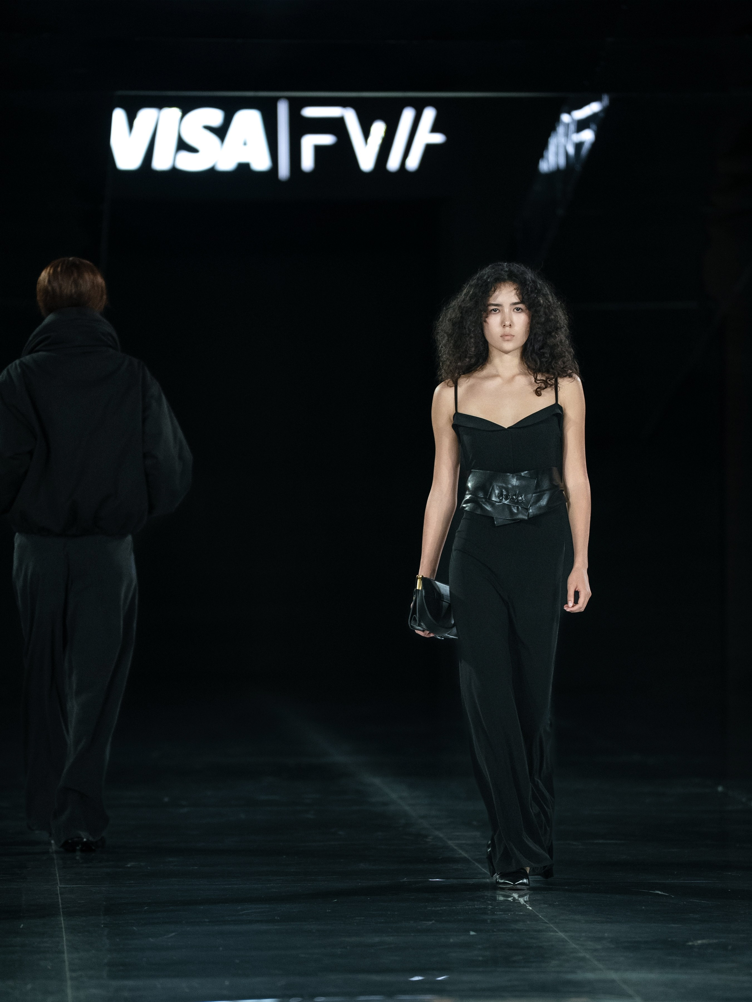 Visa Fashion Week Nanushka. Сайт Алматинского НЮ АРТ, будуар и фэшн фотографа Дениса Карпенко