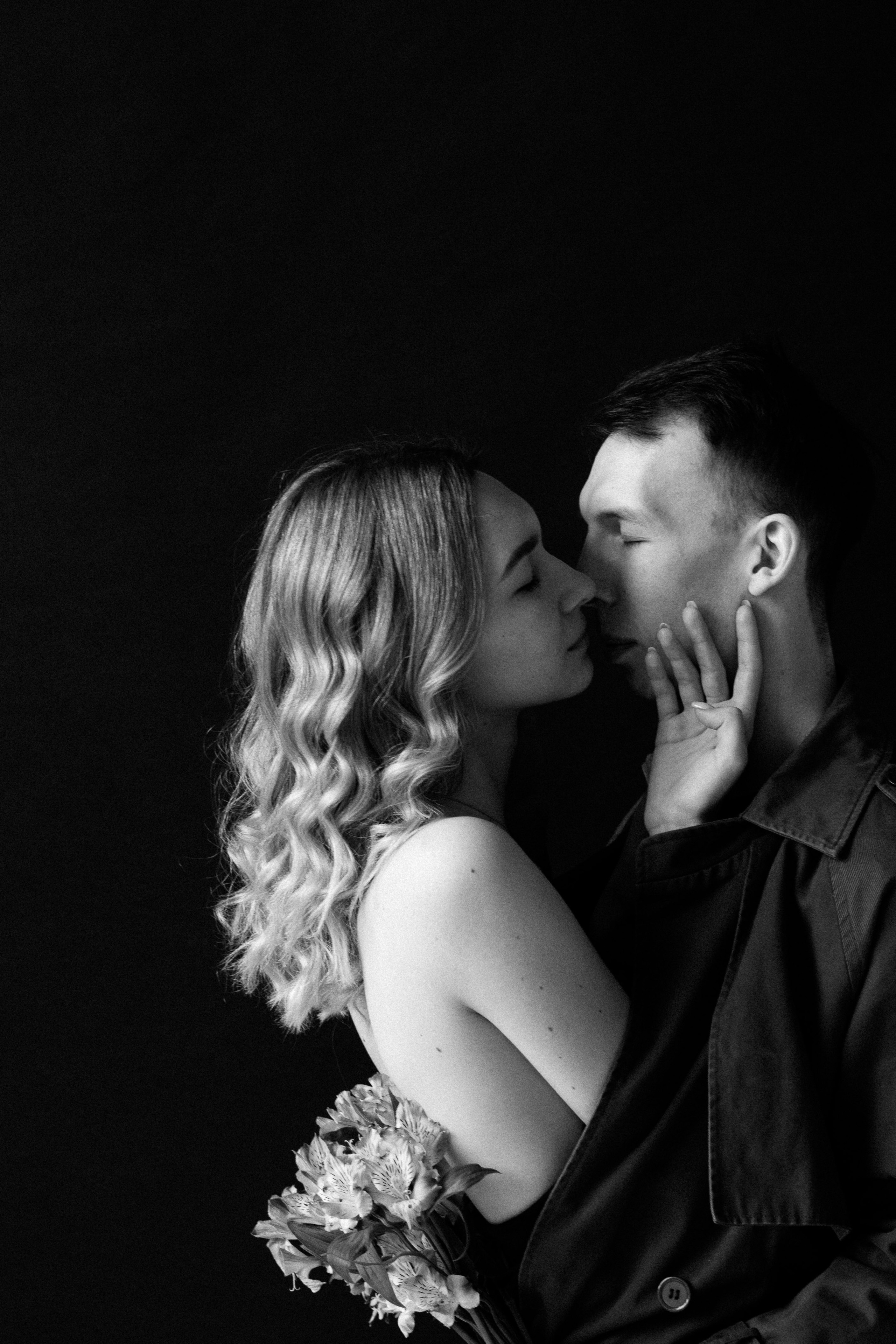 Двое. Говорим о Вас