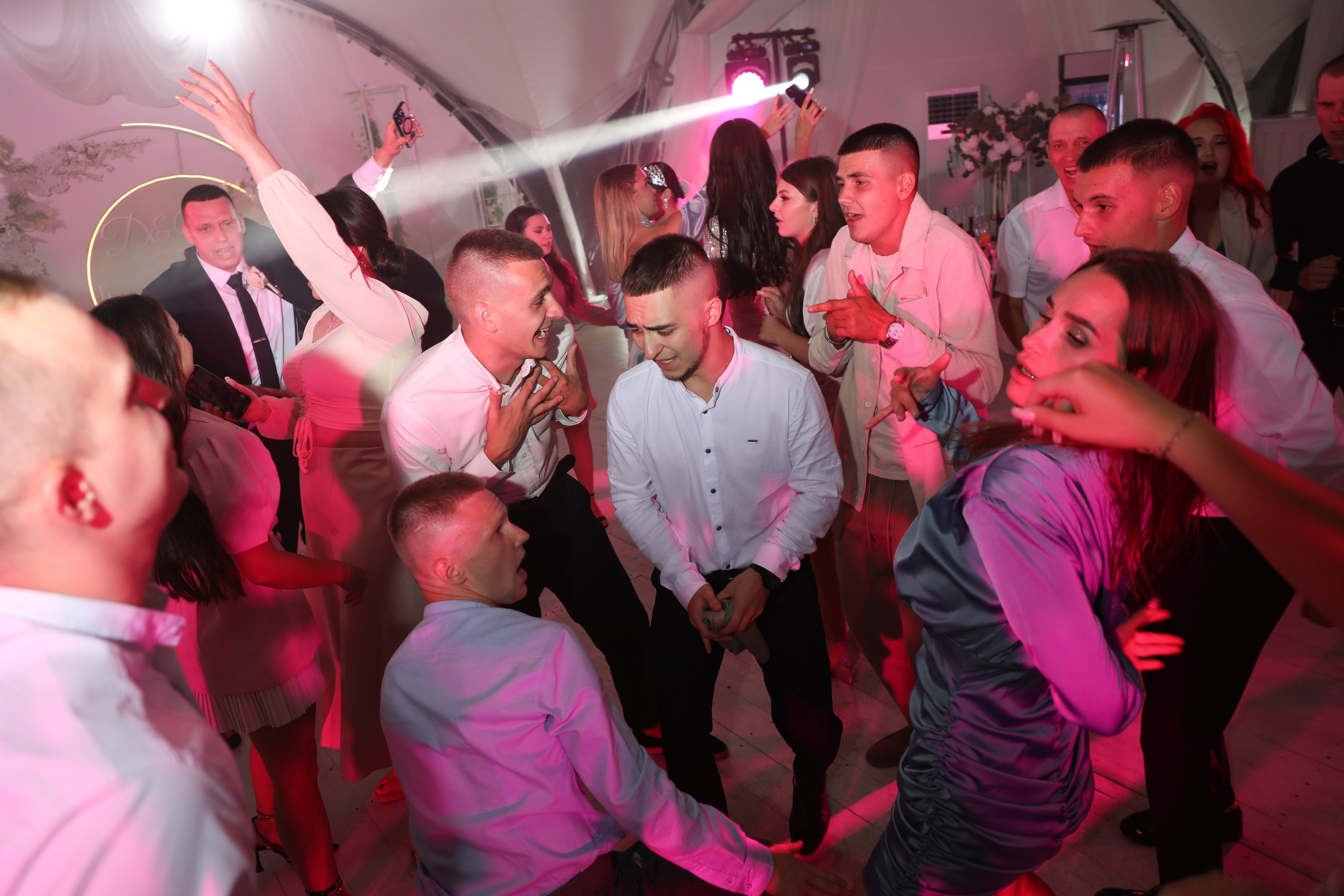 Данила и Ирина БАНКЕТ. Свадебный фотограф в Москве Анна Гусева